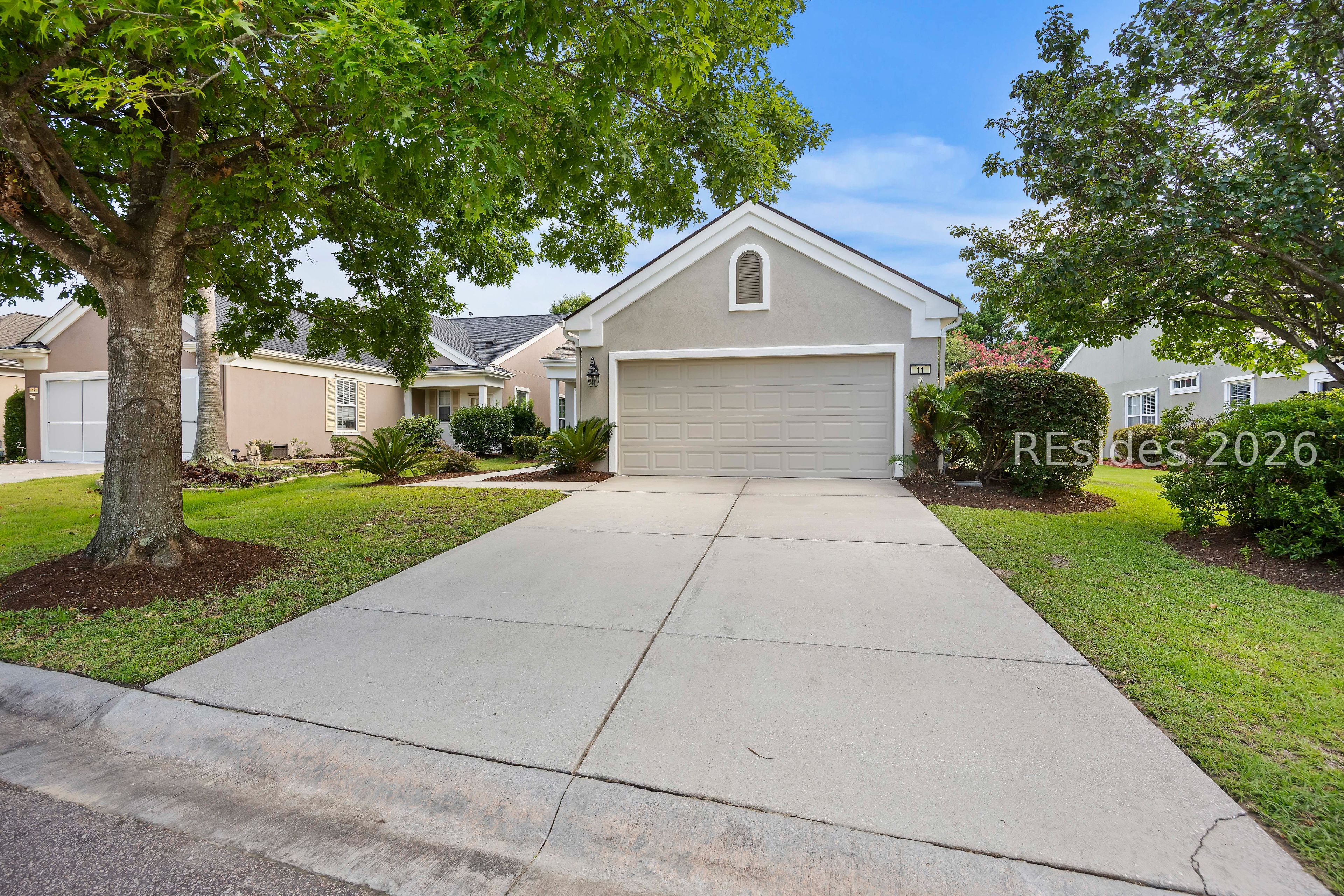 11 Coronado Court — photo