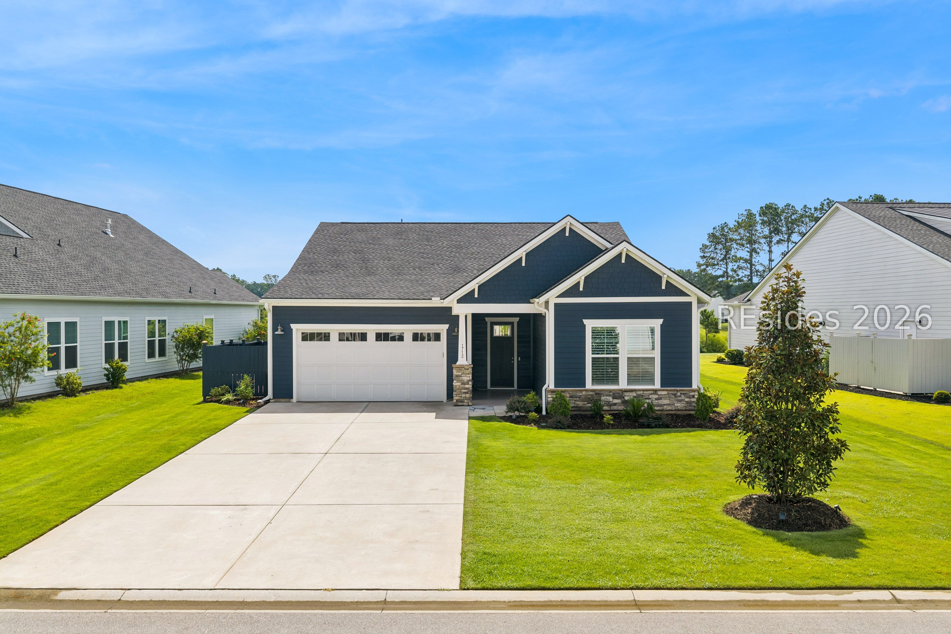 1712 Azalea Drive — photo