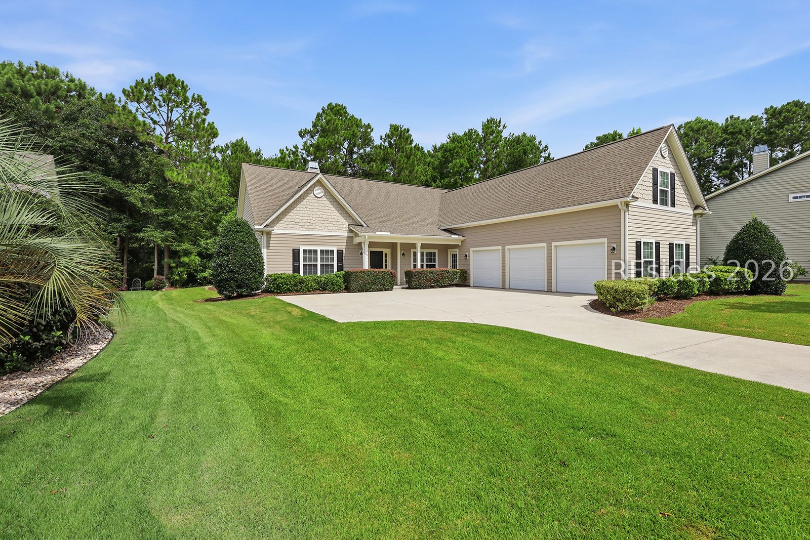 65 Lakes Crossing — photo