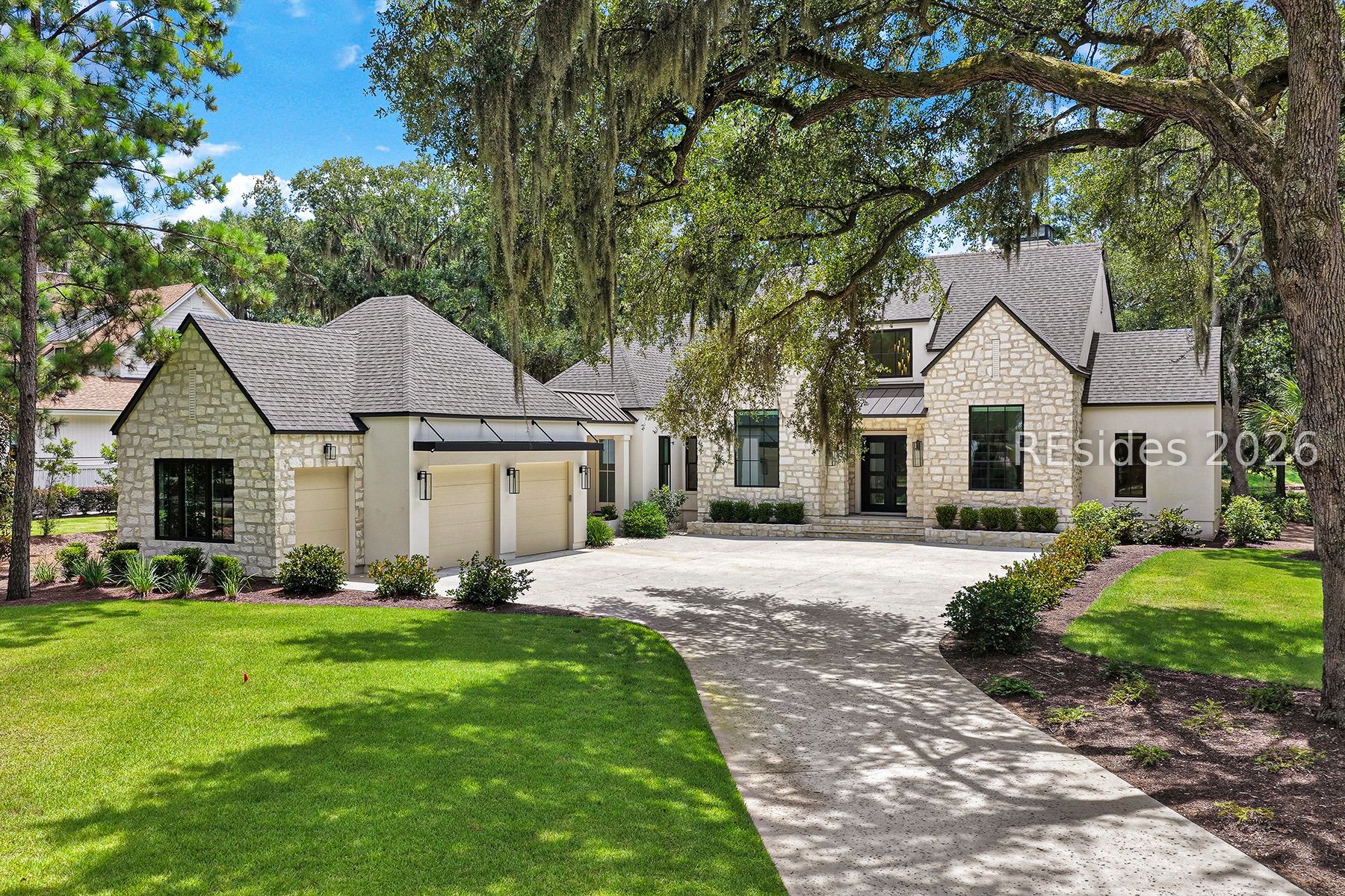 12 Double Eagle Drive — photo