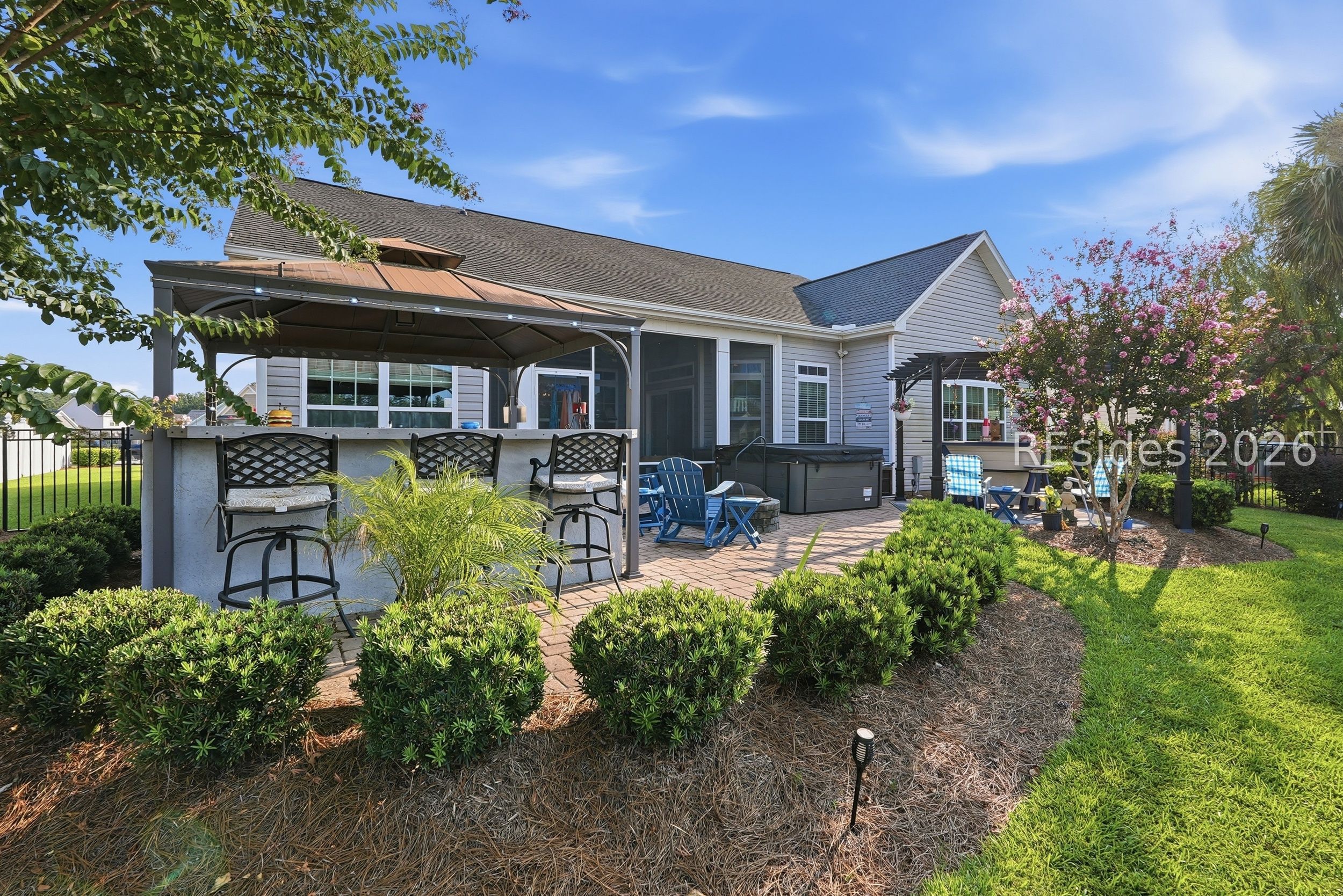 976 Hearthstone Drive — photo