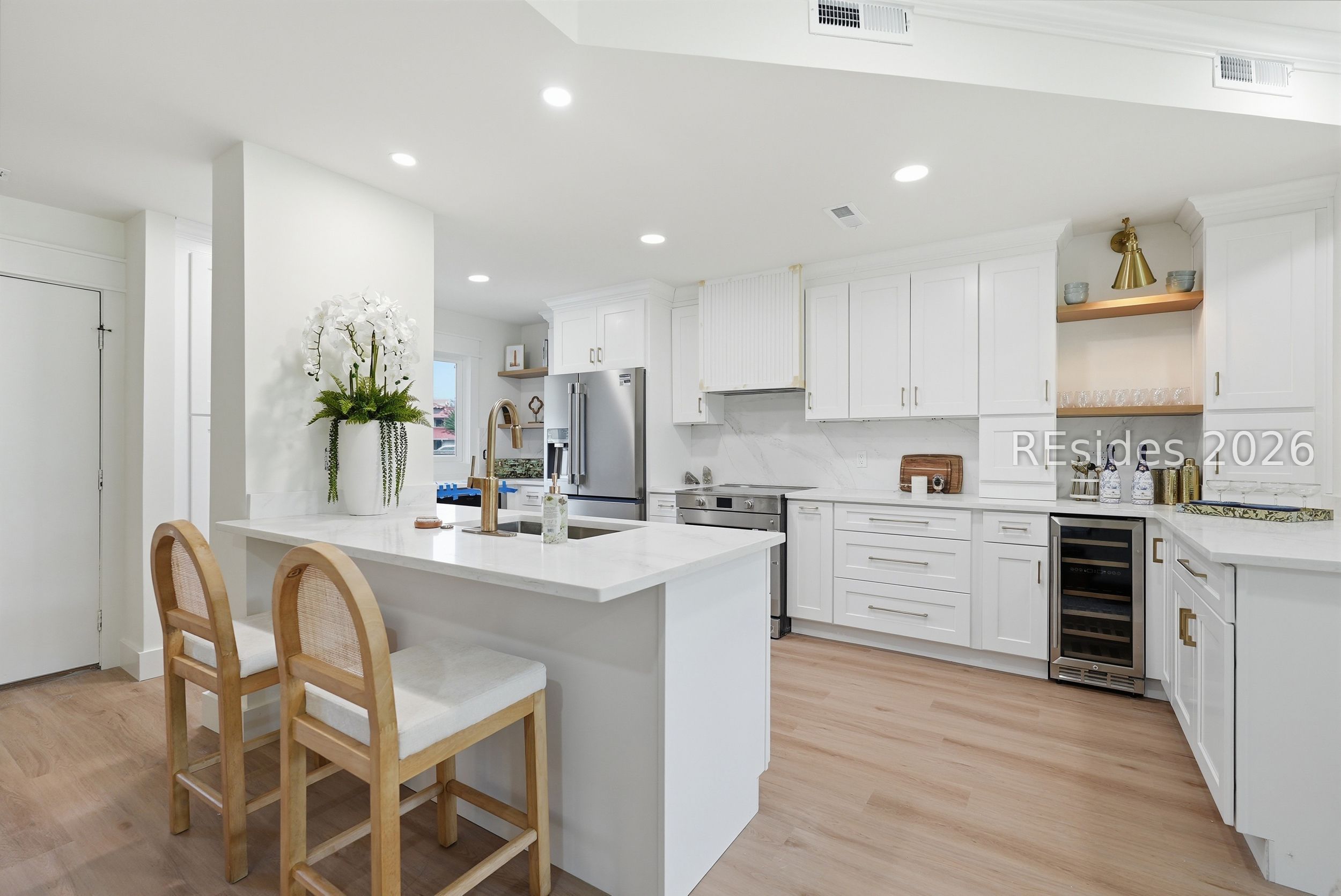 5 Newport Drive 7102 — photo