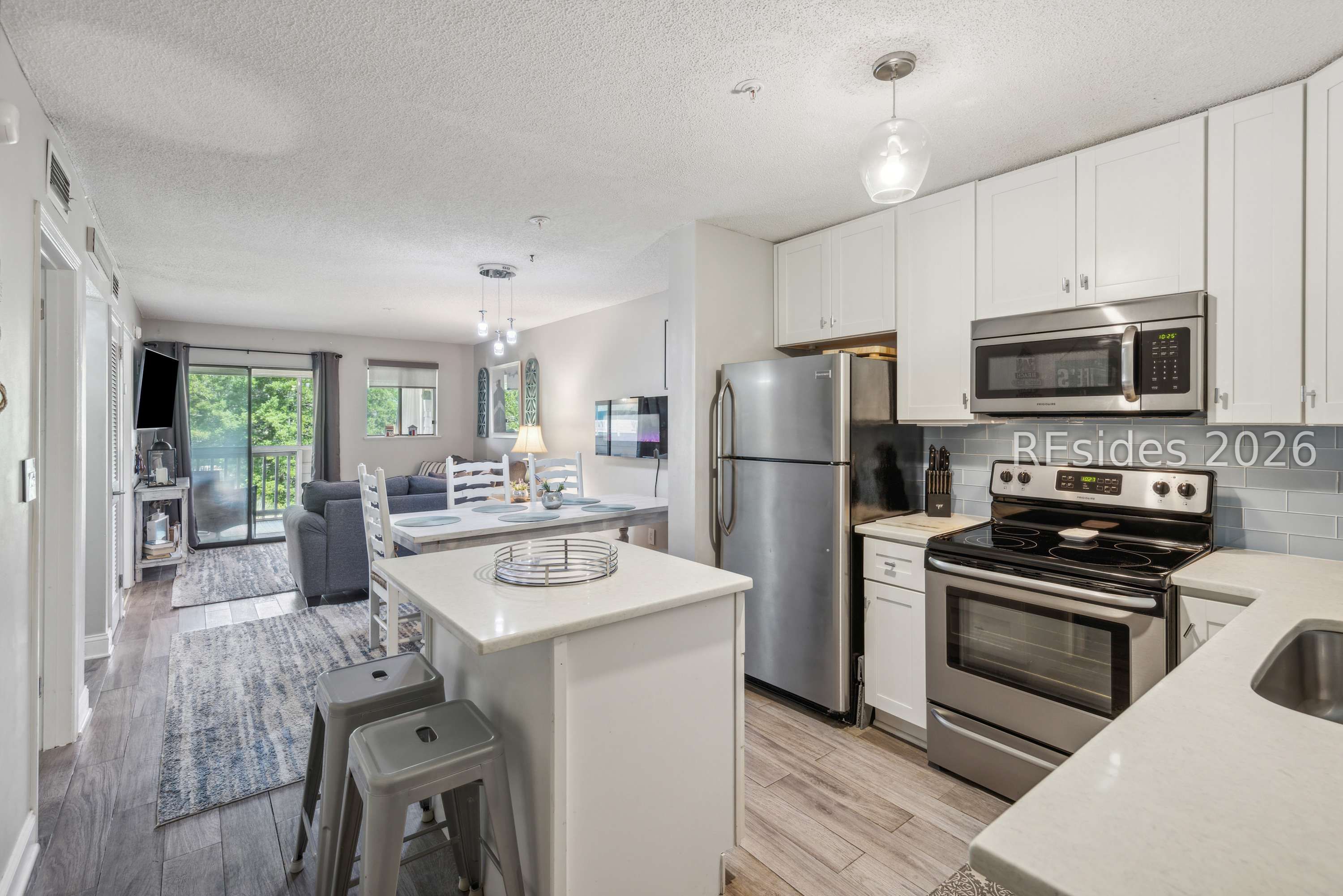 239 Beach City Road 3331 — photo