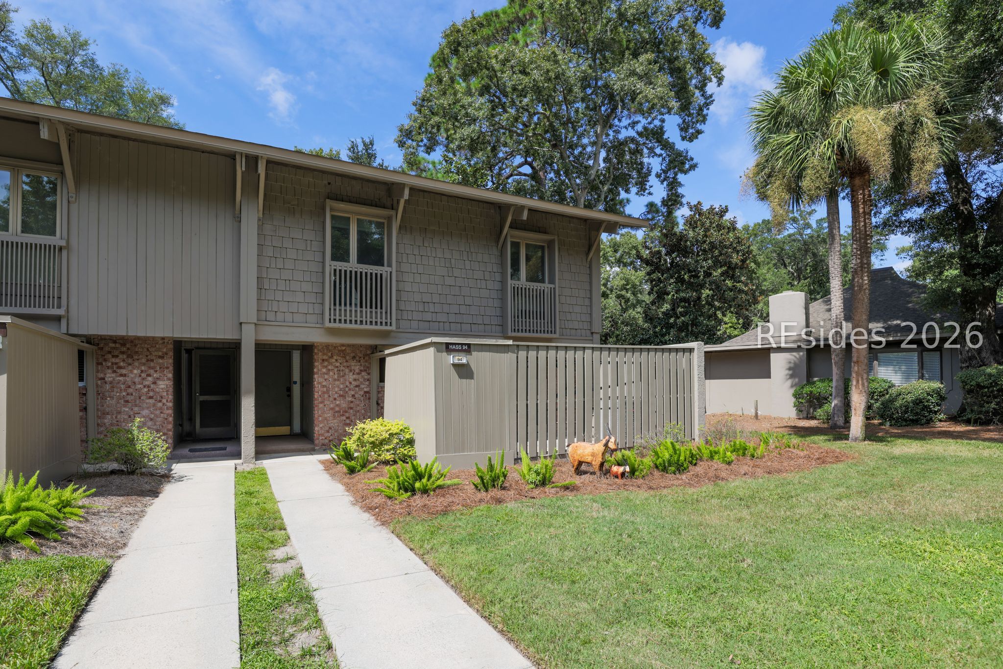 13 Lawton Drive 94 — photo