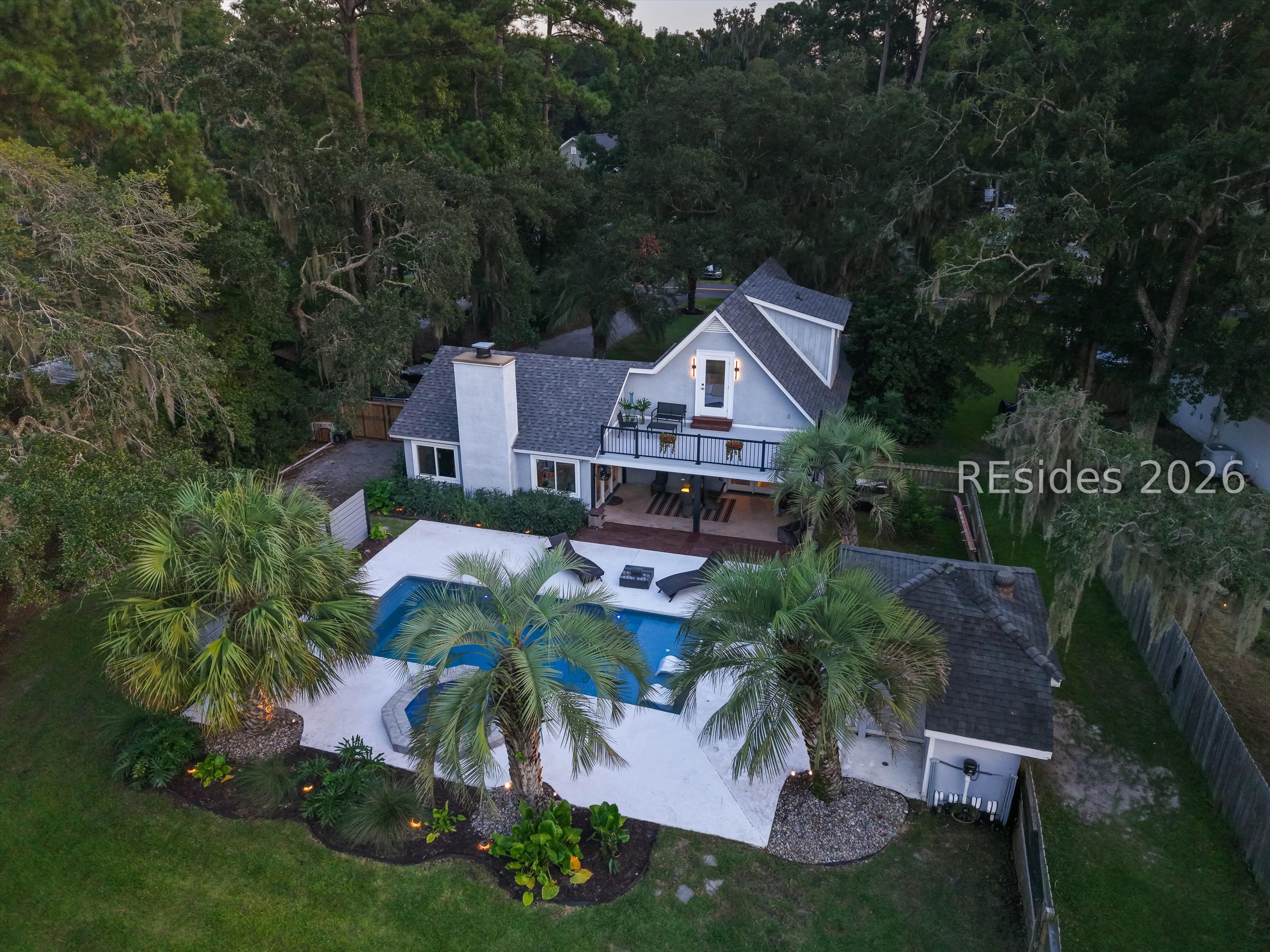2834 Royal Oaks Drive — photo