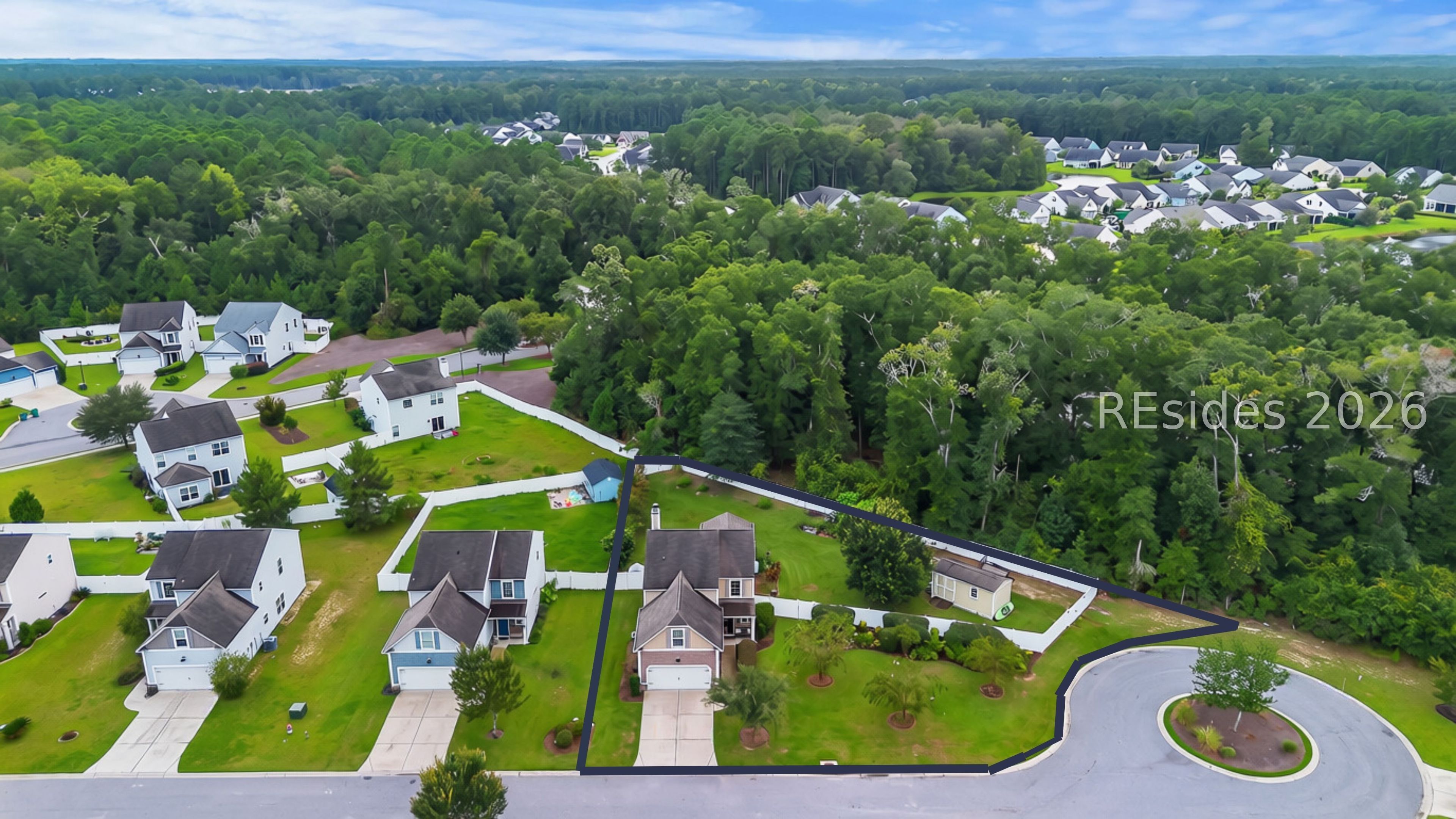 Home in Bluffton, SC 29910 — photo 2