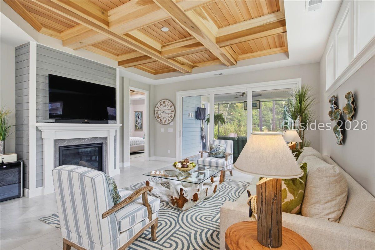 3180 Shoreside Drive — photo