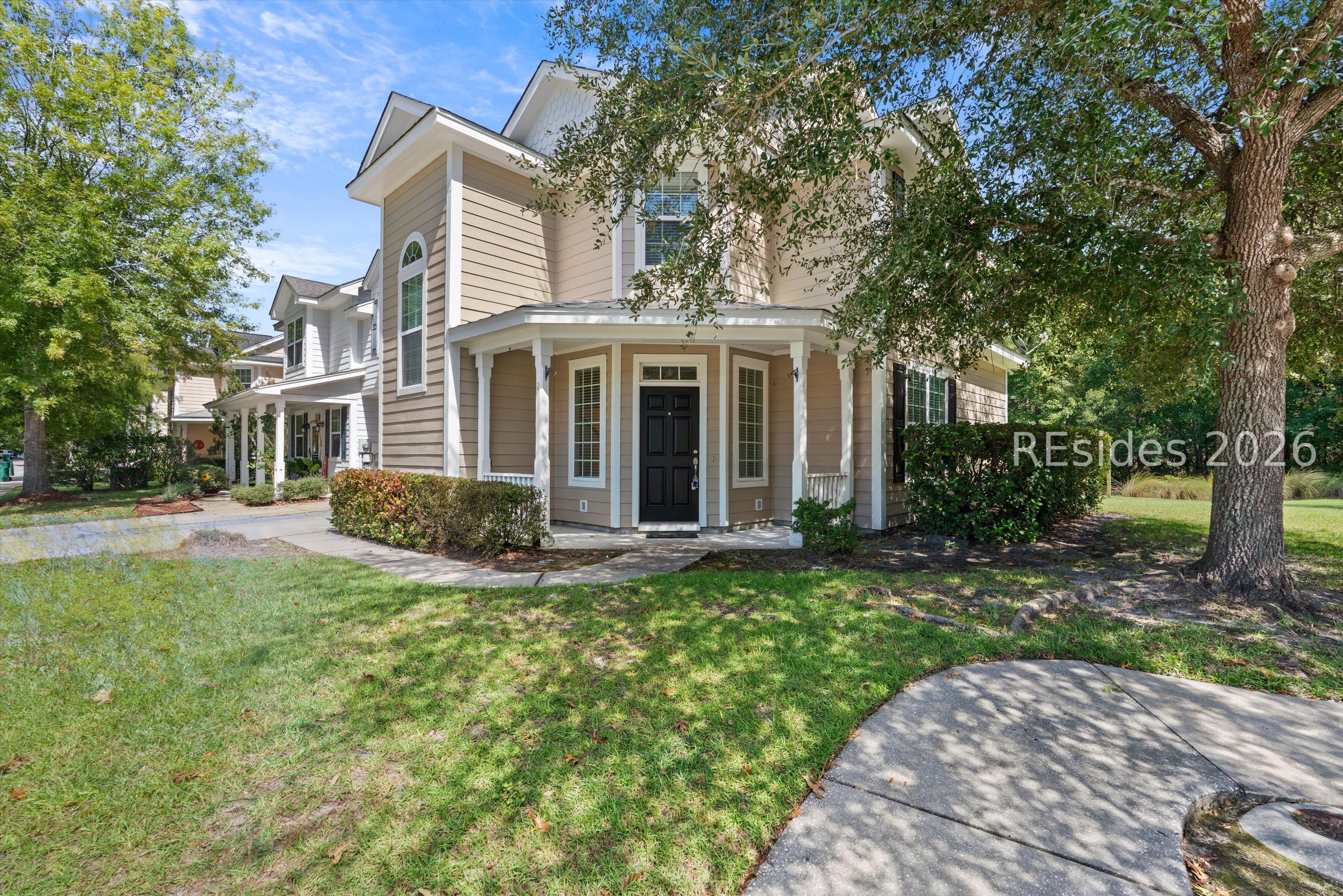 2 Bluehaw Court — photo