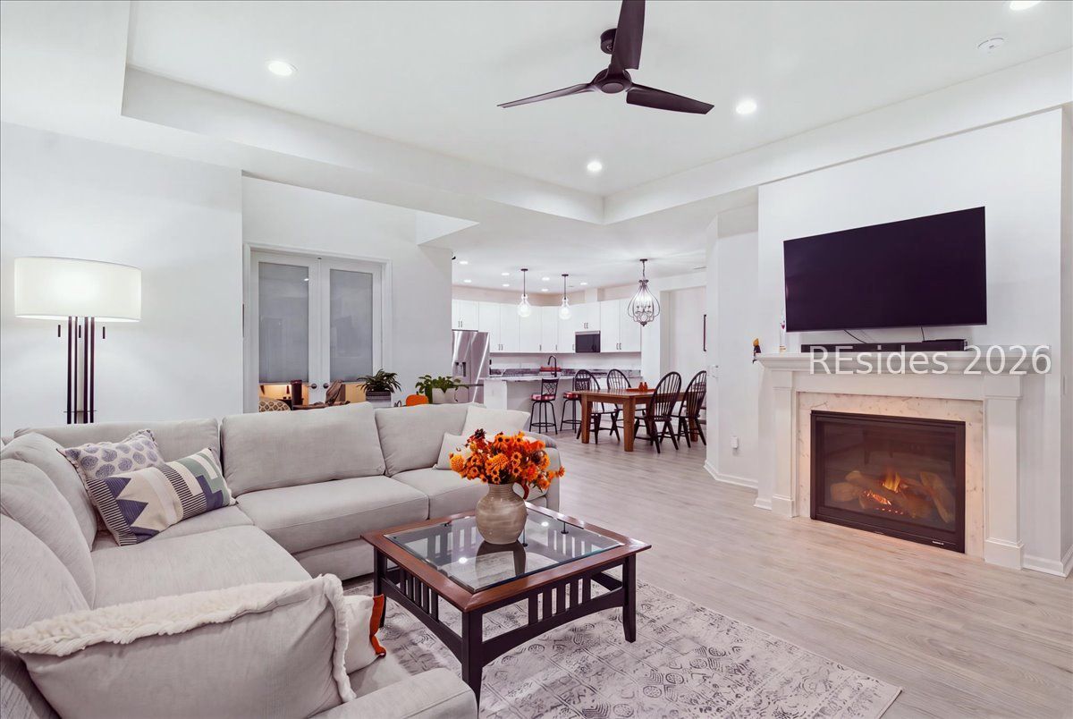 1405 Good Life Way — photo
