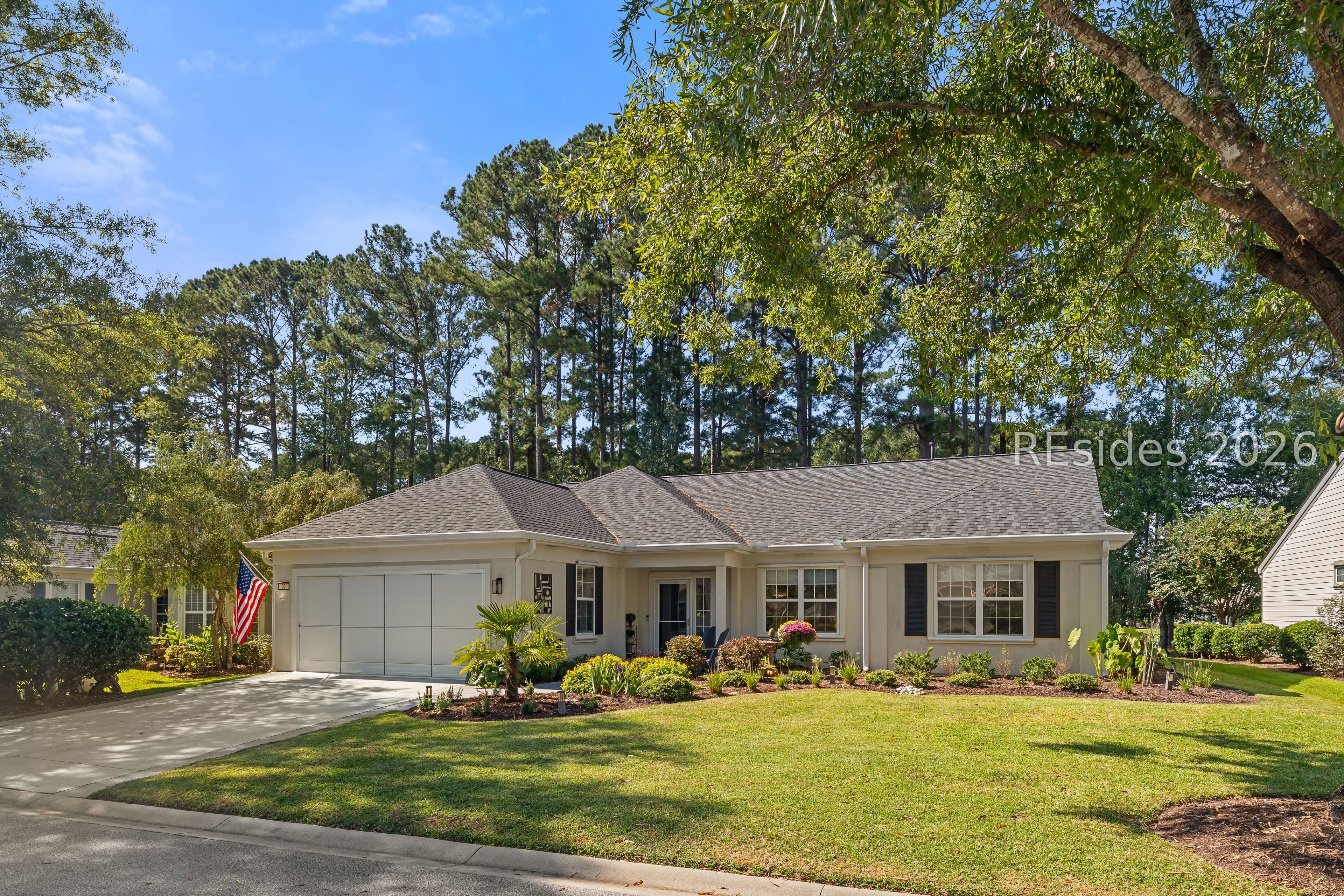 32 Southern Red Road — photo