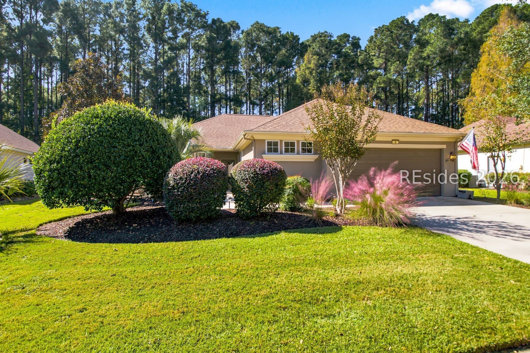 8 Walden Lane — photo