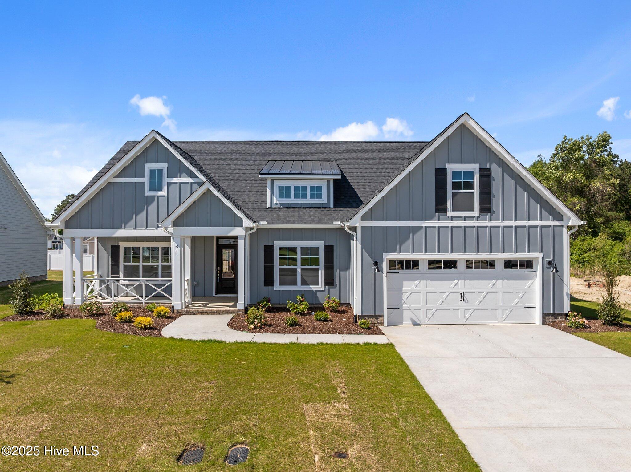 911 Hunter Grace Drive — photo