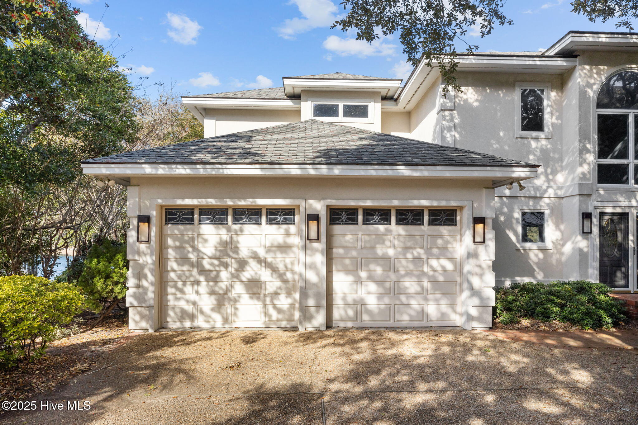 518 Egret Lake Drive — photo
