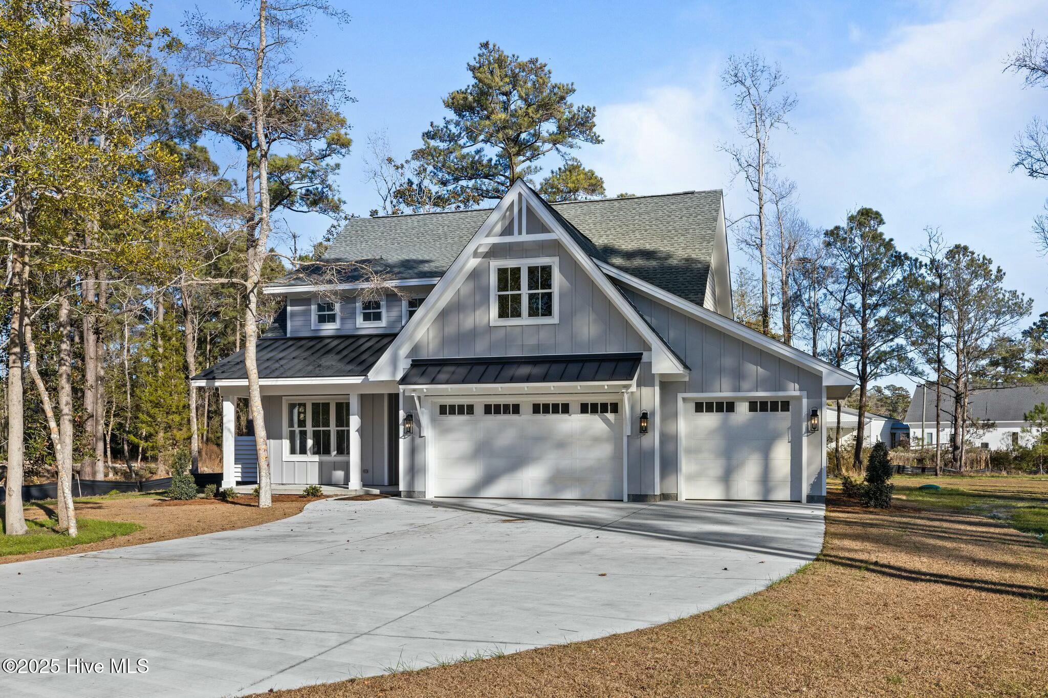 112 Indian Trail — photo