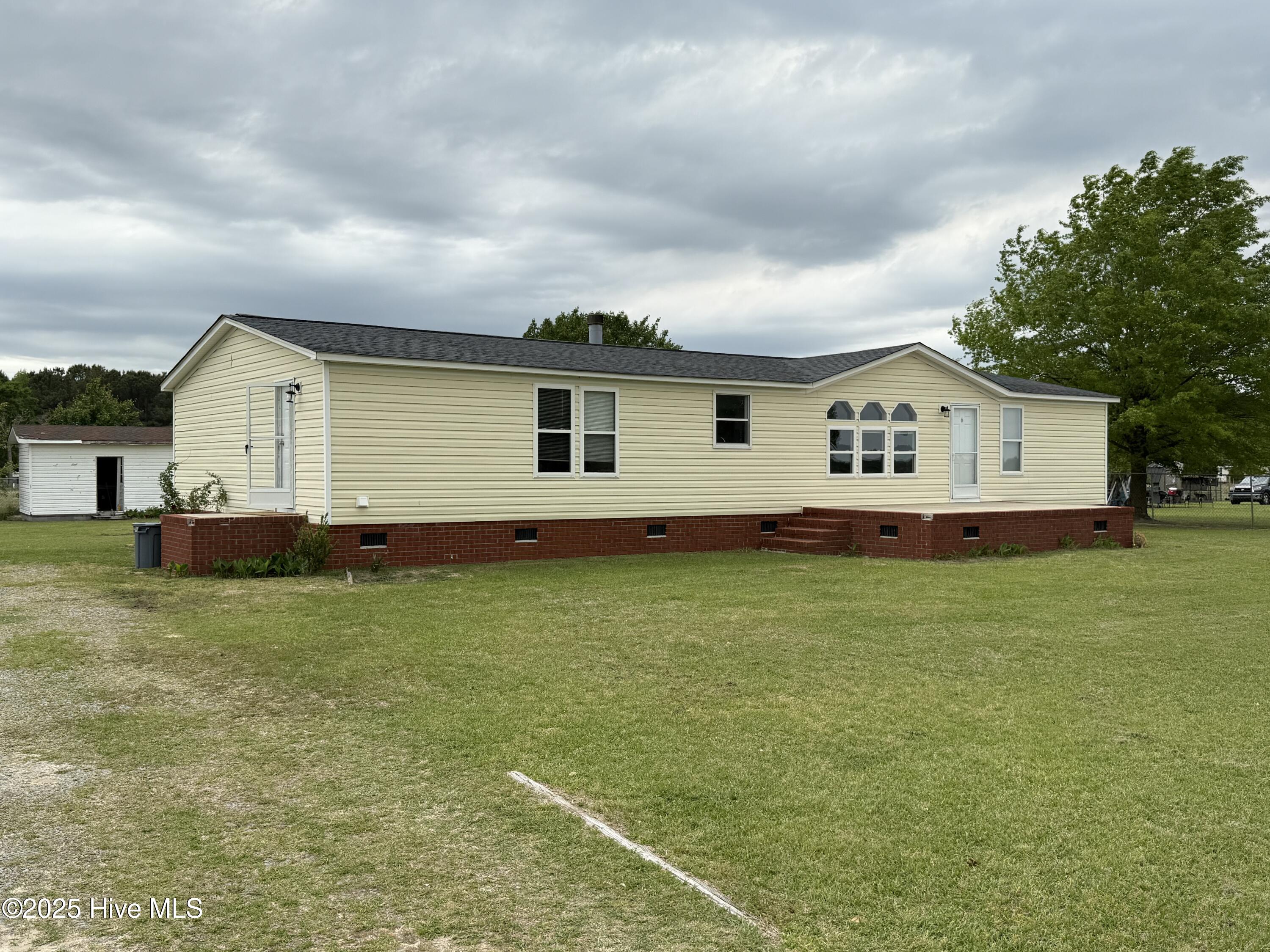 1071 Red Hill Road — photo