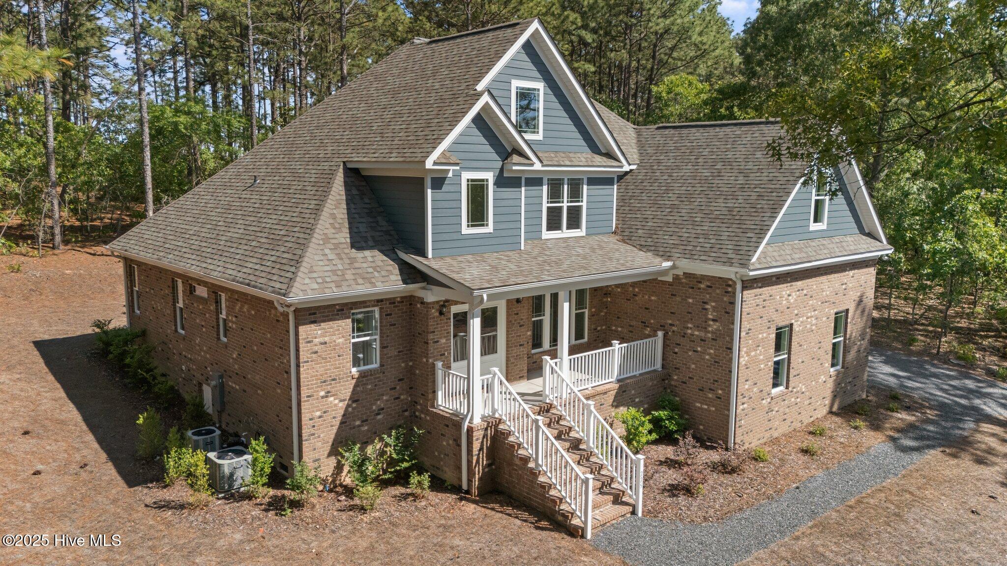 225 Lakeway Drive — photo