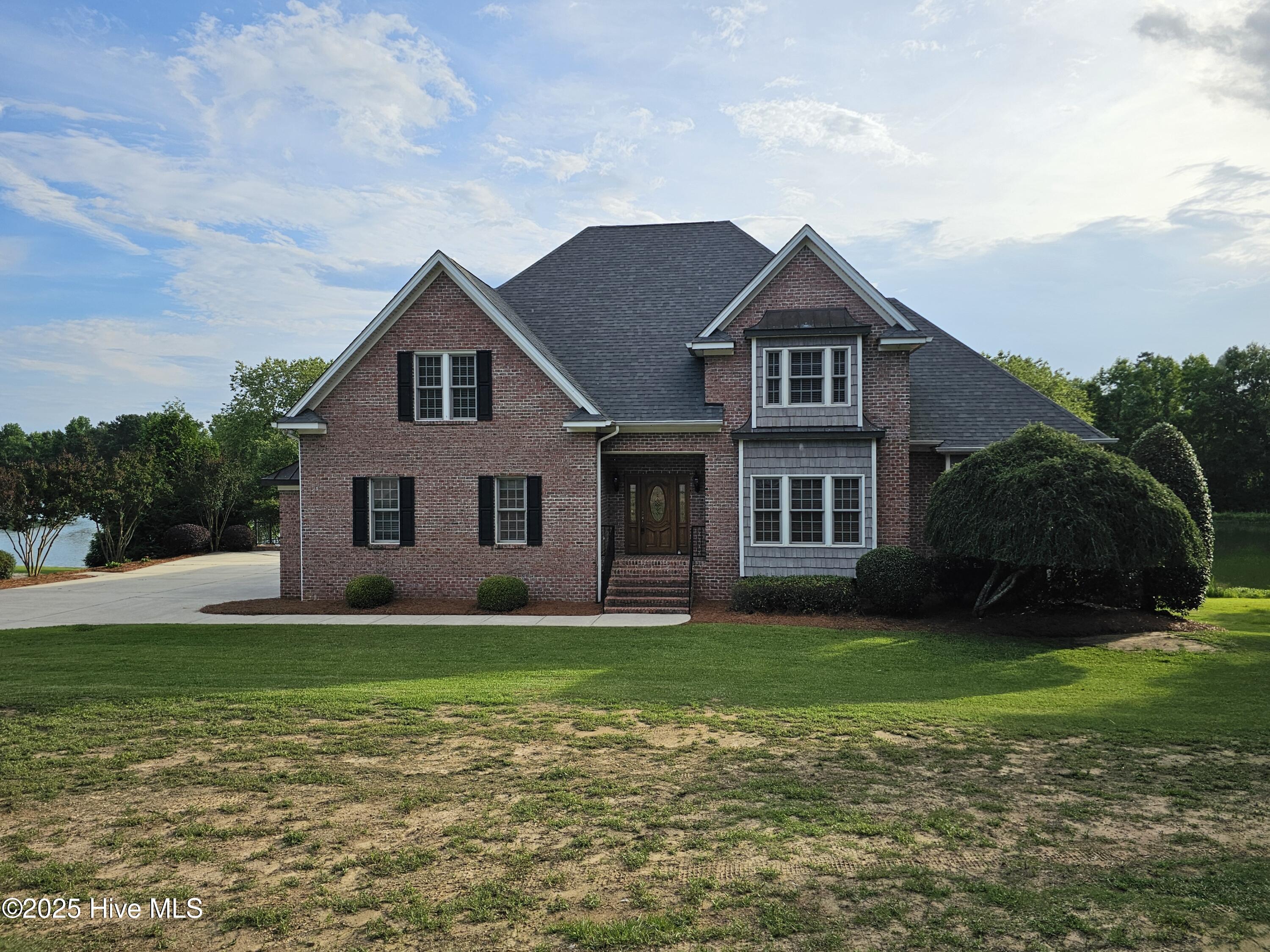 212 Deer Track Trail — photo