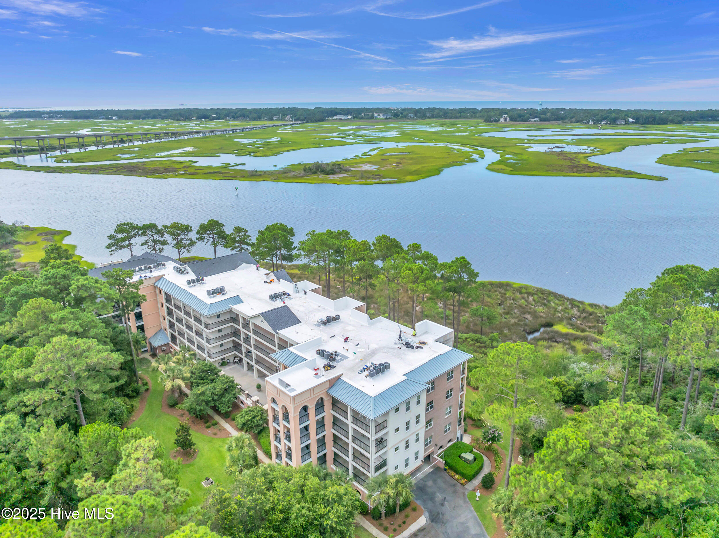 2100 Marsh Grove Lane Unit 2102 — photo