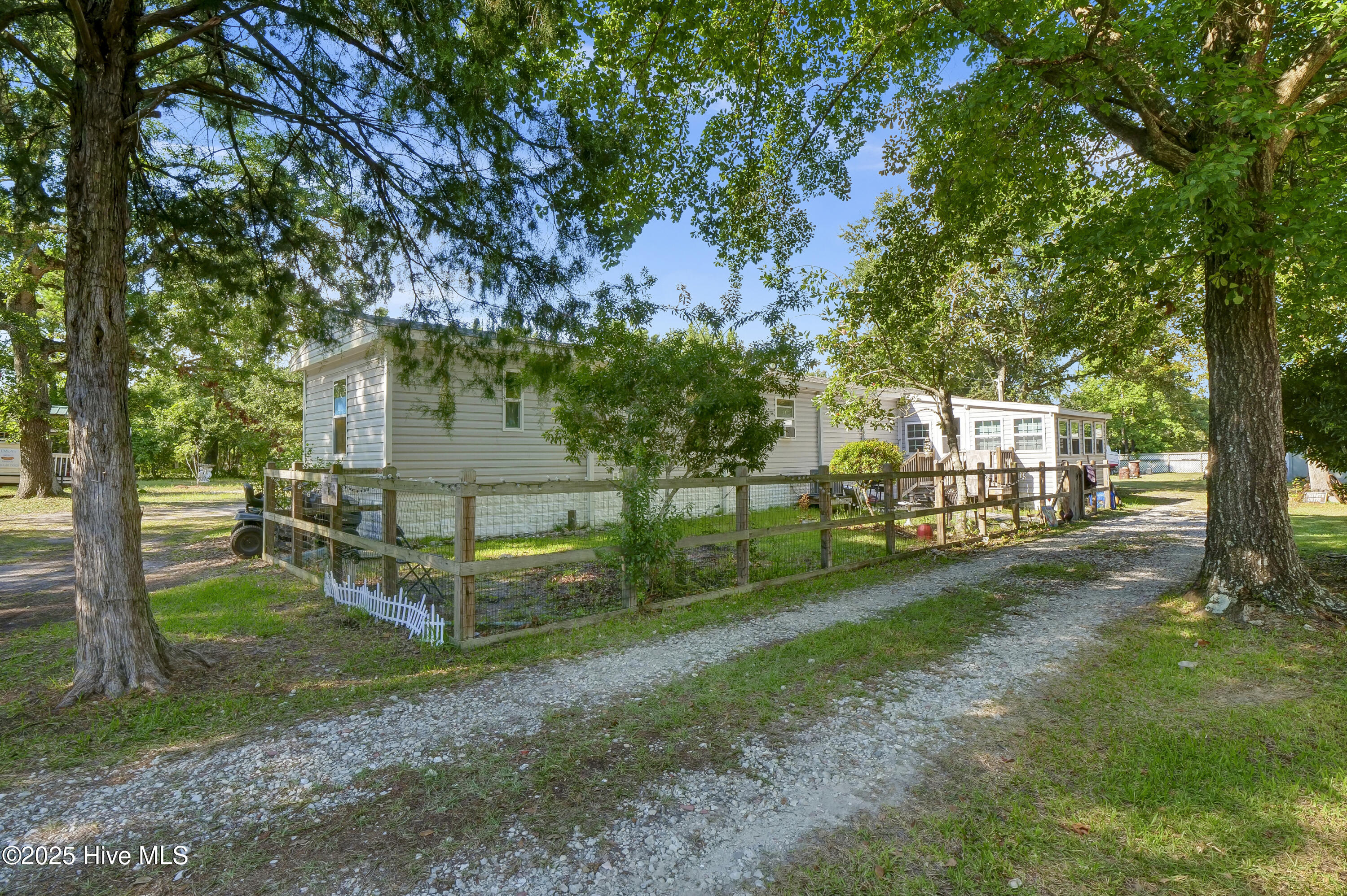 215 Anderson Drive — photo