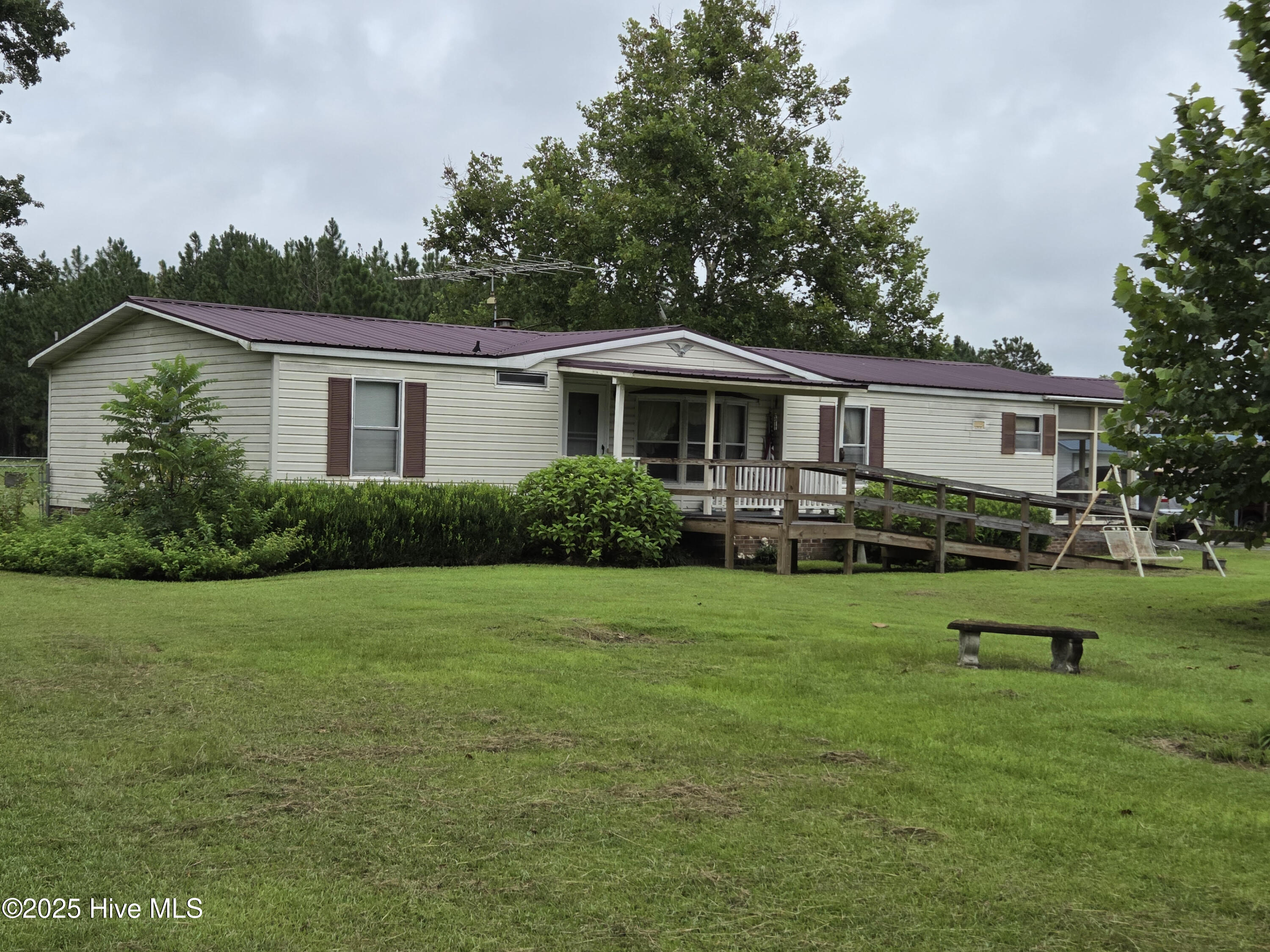 6021 X Way Road — photo
