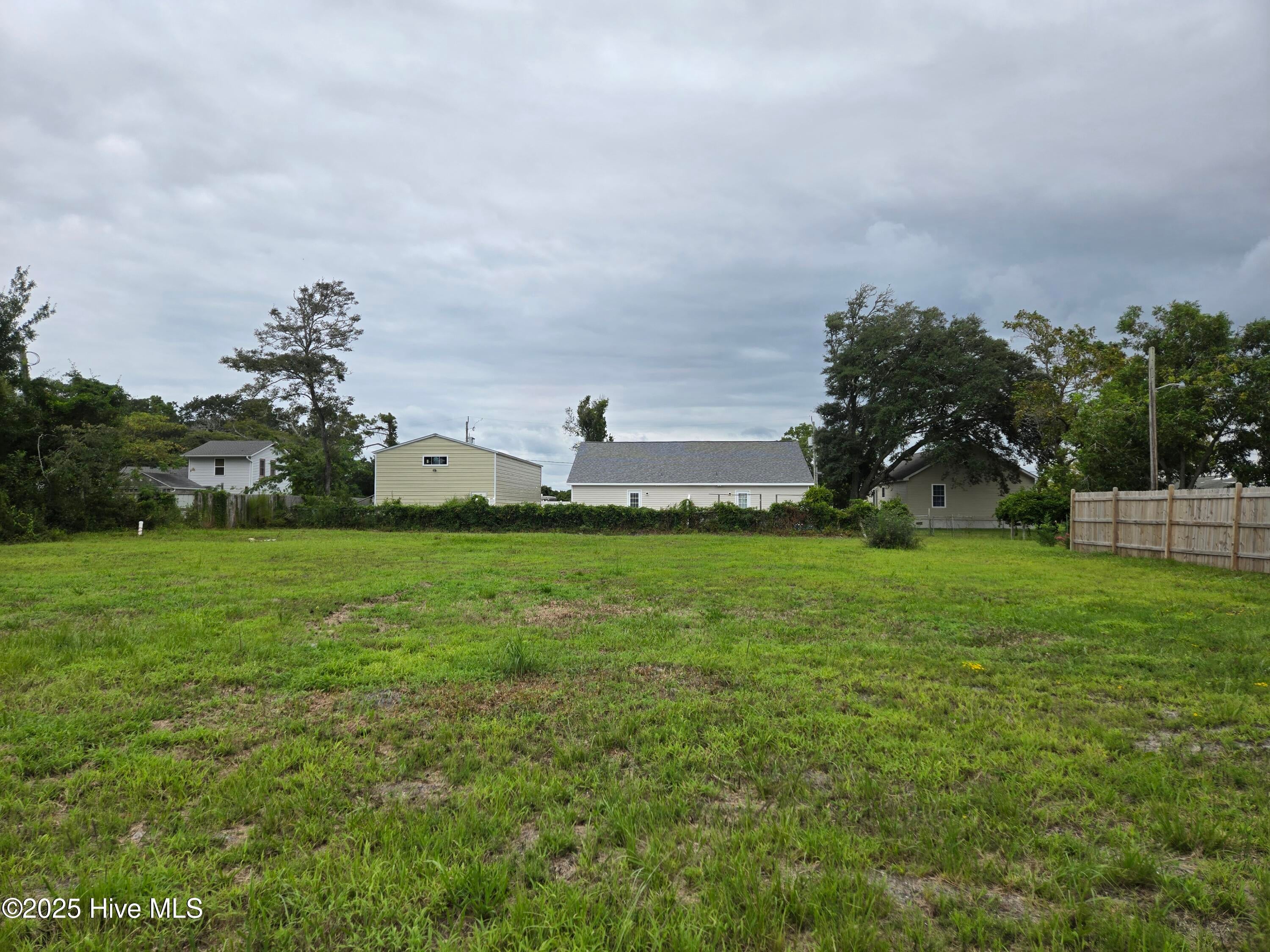 3100 Bridges Street — photo