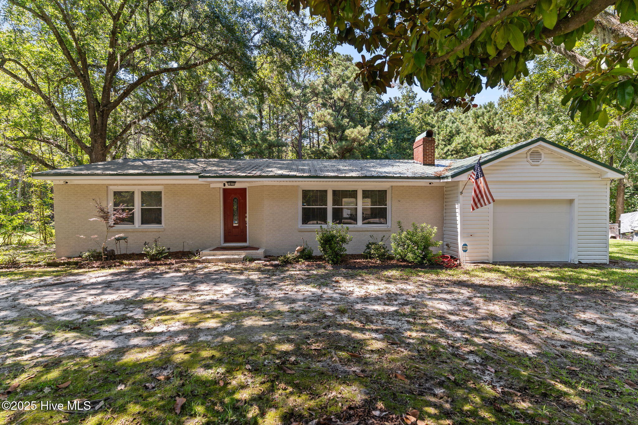 1601 Midway Road SE — photo