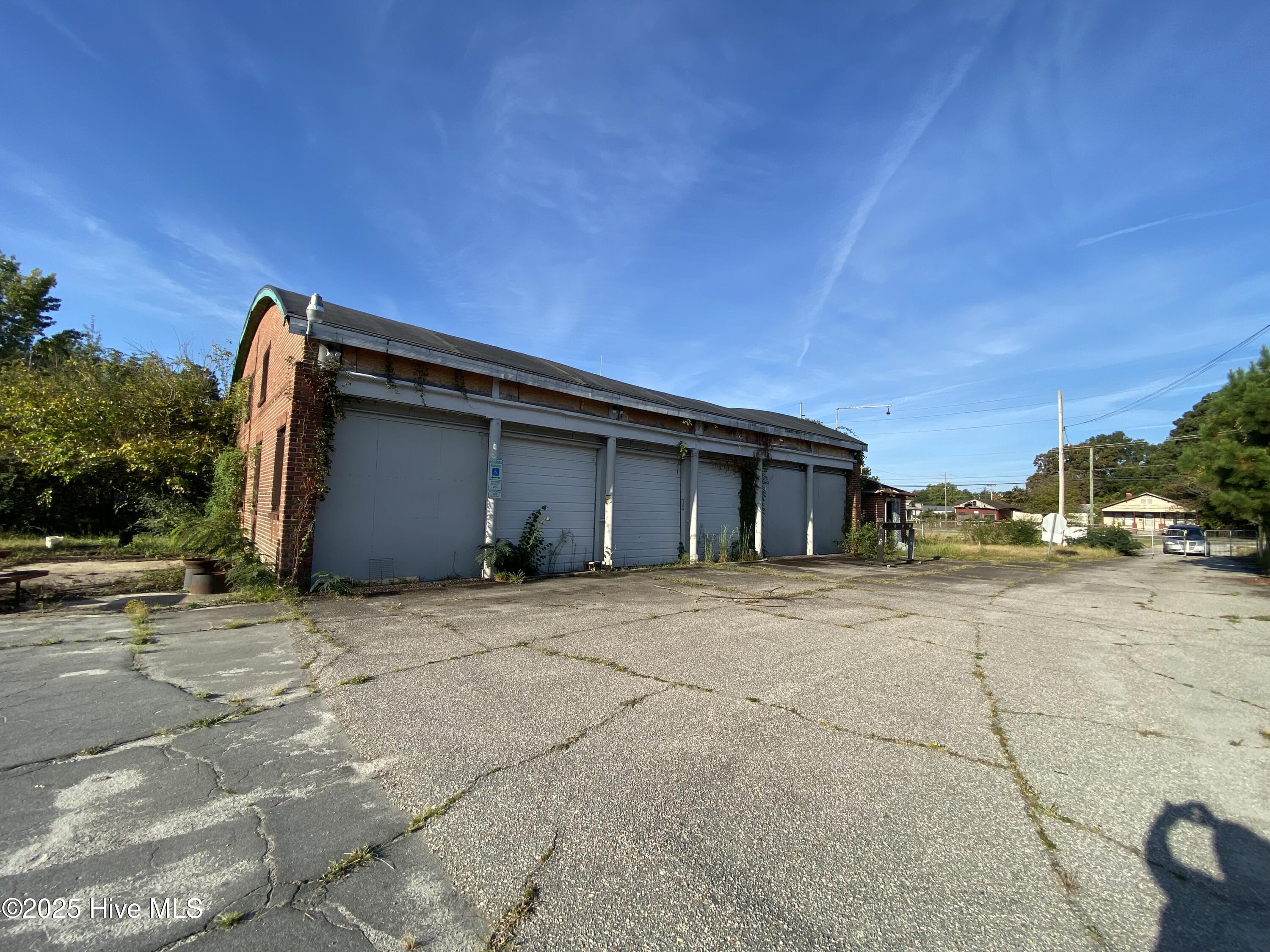 1553 S Church Street — photo