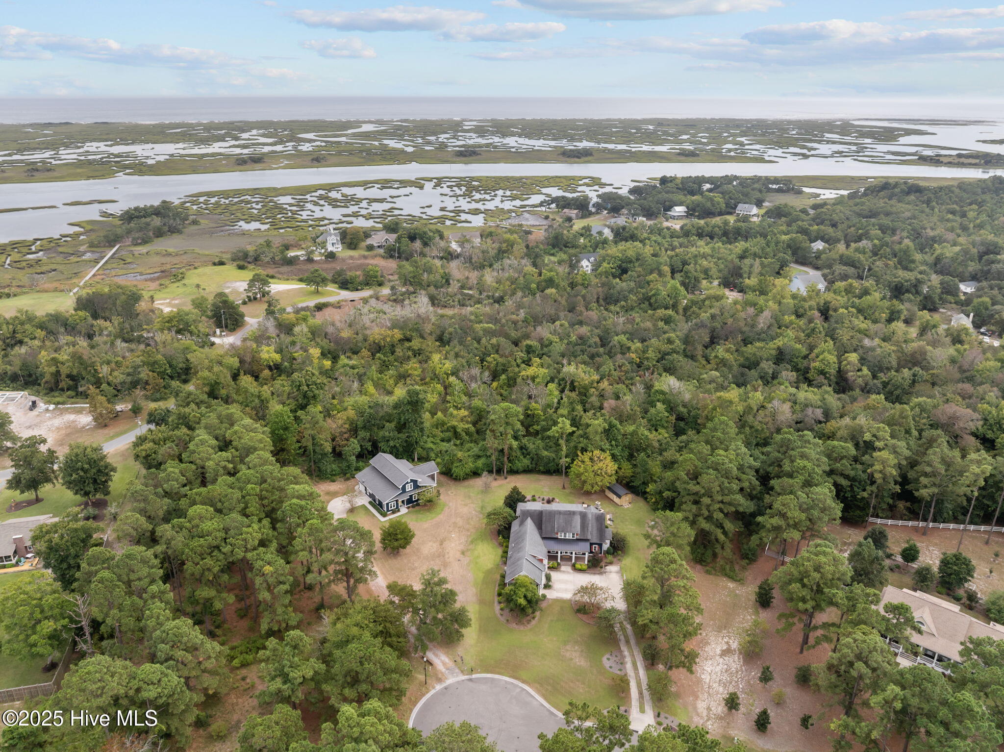 314 E Rolling Meadows Road — photo