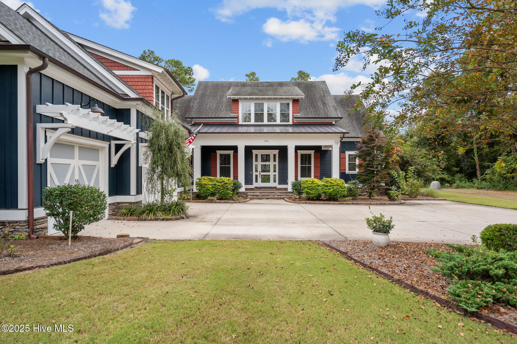 314 E Rolling Meadows Road, Hampstead, NC 28443 — photo 3