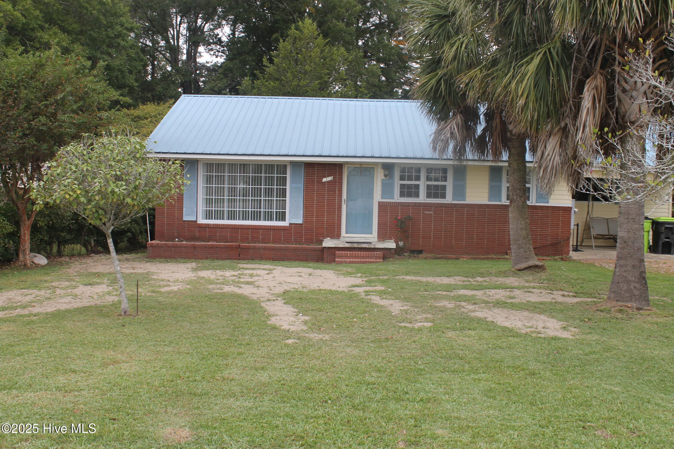 1312 Sunny Side Street — photo