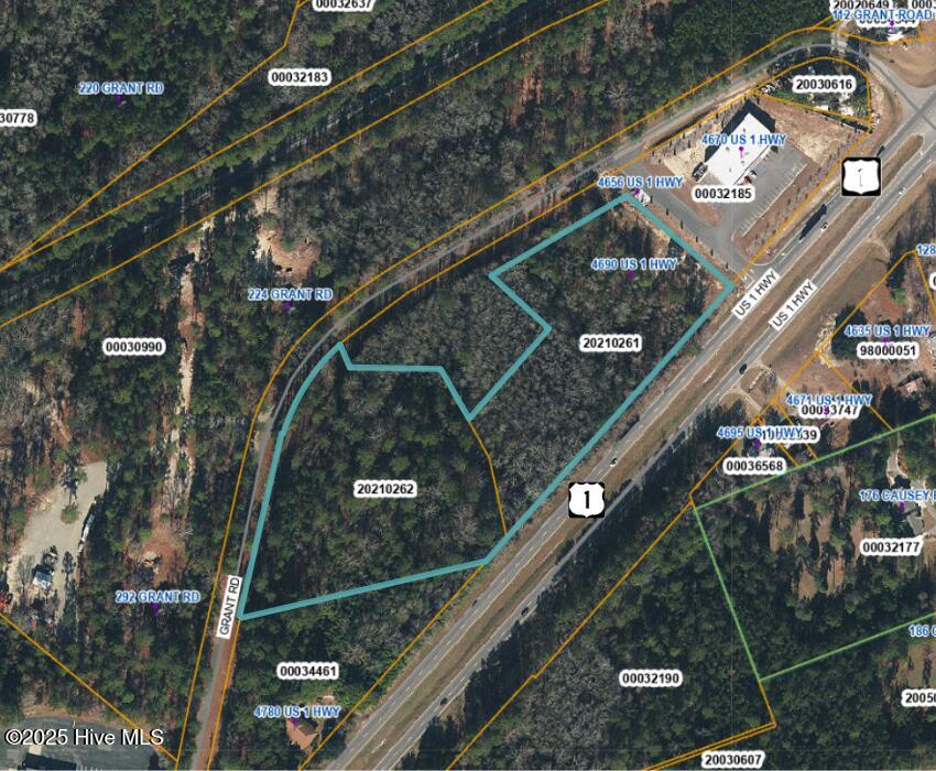 4690 US 1 Highway — photo
