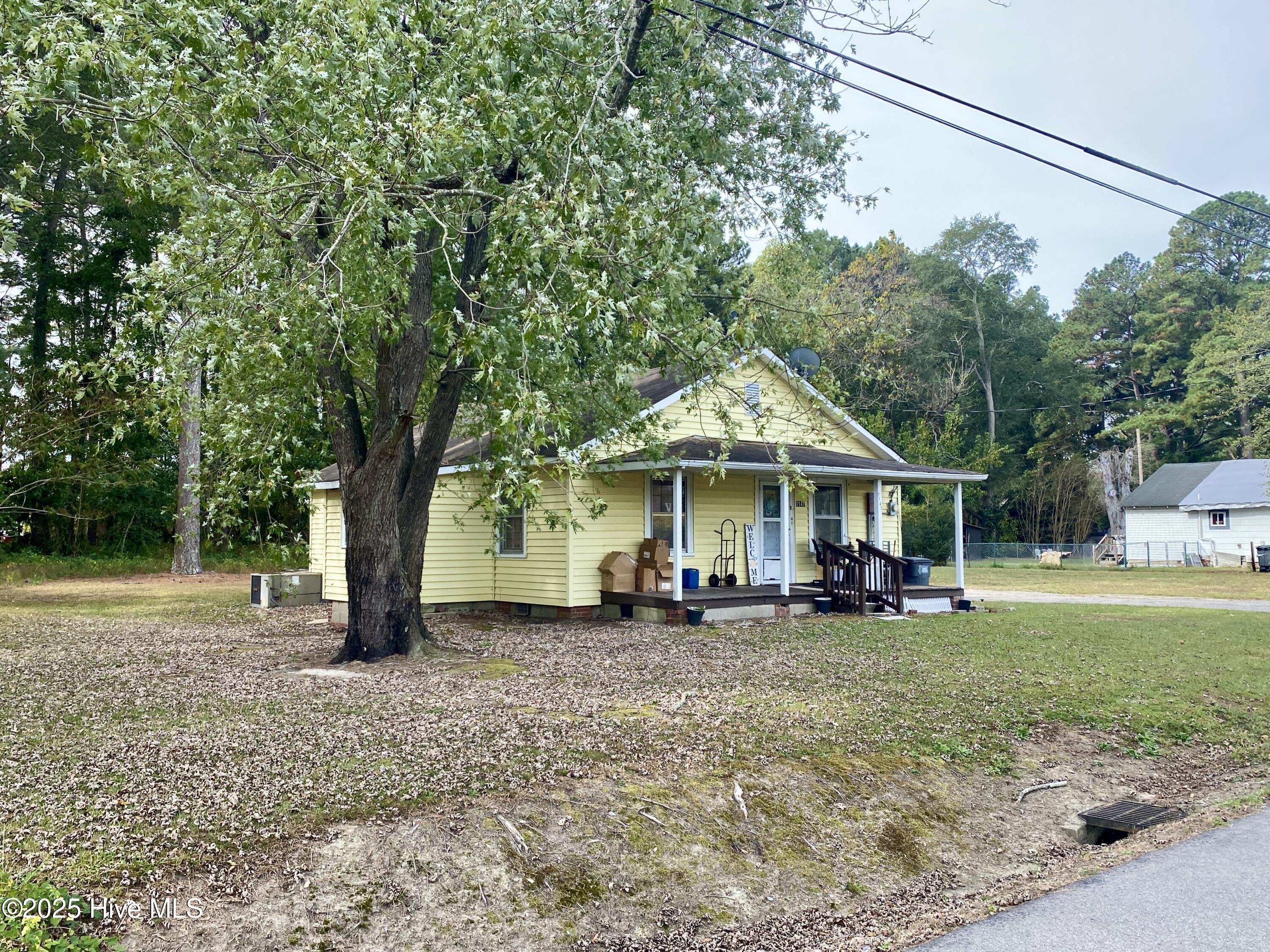 1147 Allen Street — photo