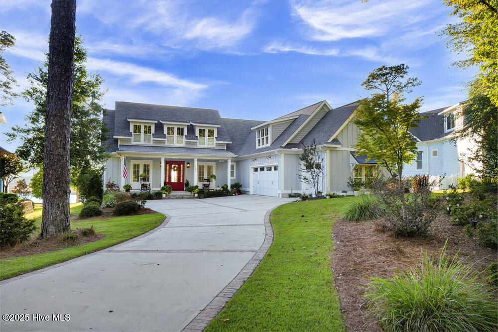 3623 White Cliffs Drive — photo