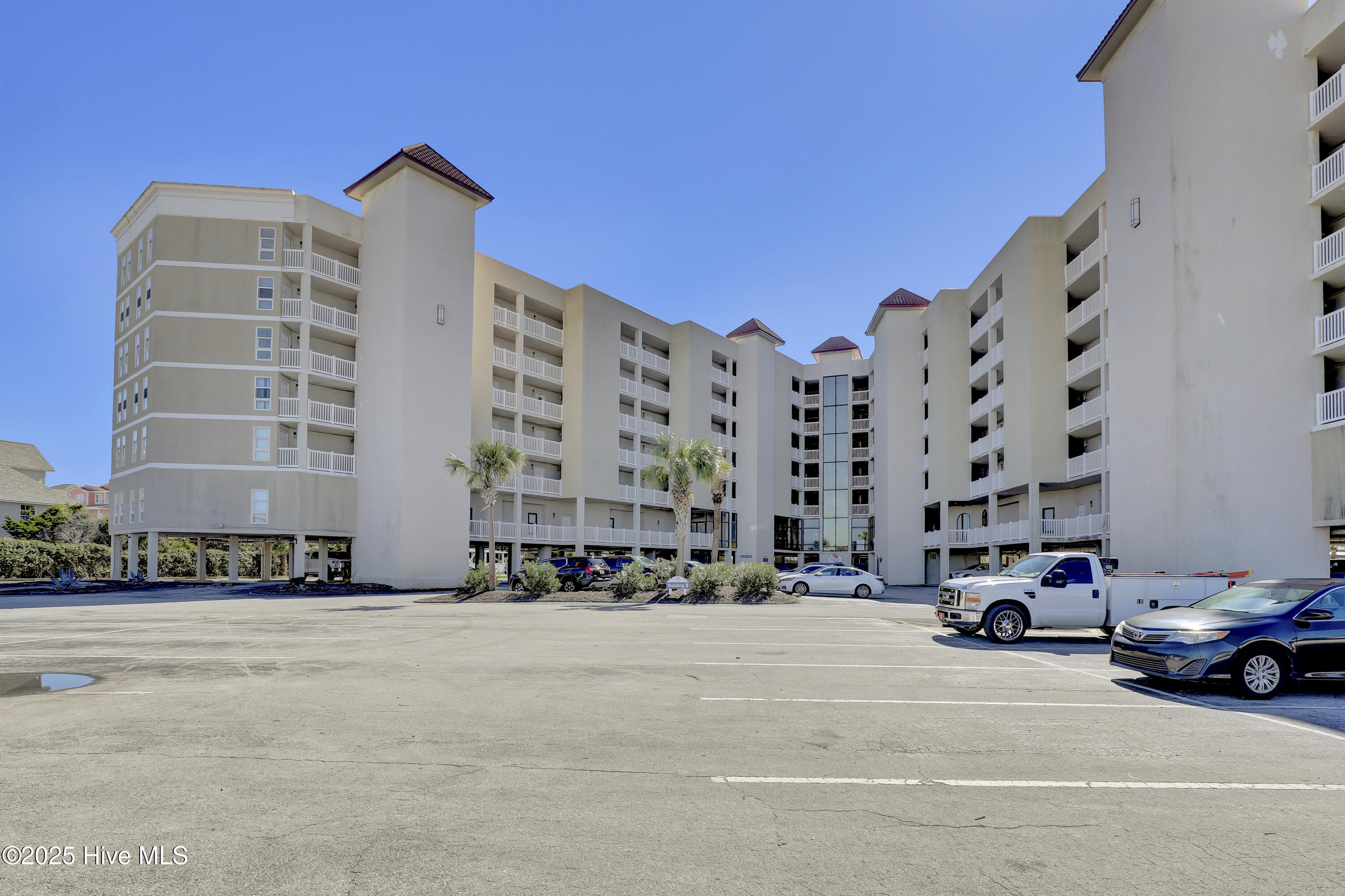 2000 New River Inlet Road 3112 — photo