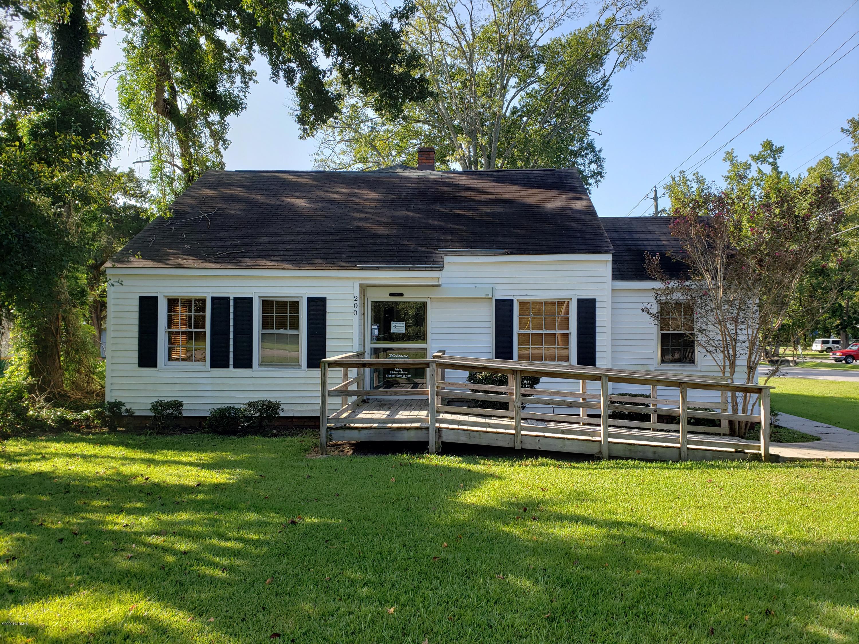 200 Jefferson Street — photo