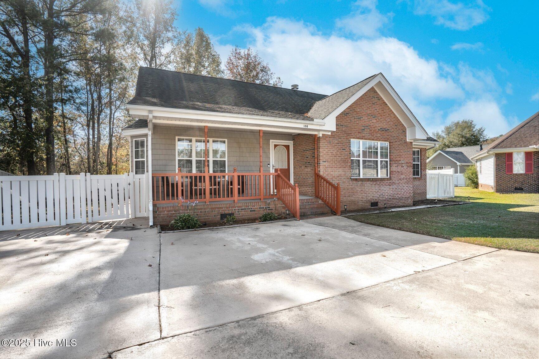 108 Payne Court — photo