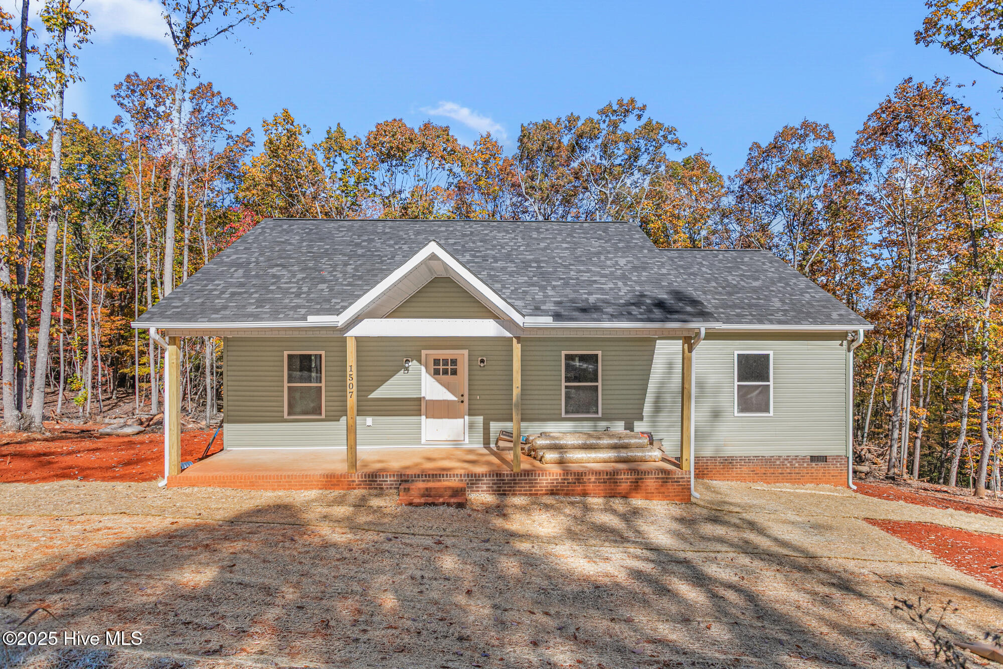 1507 Alta Vista Lane — photo