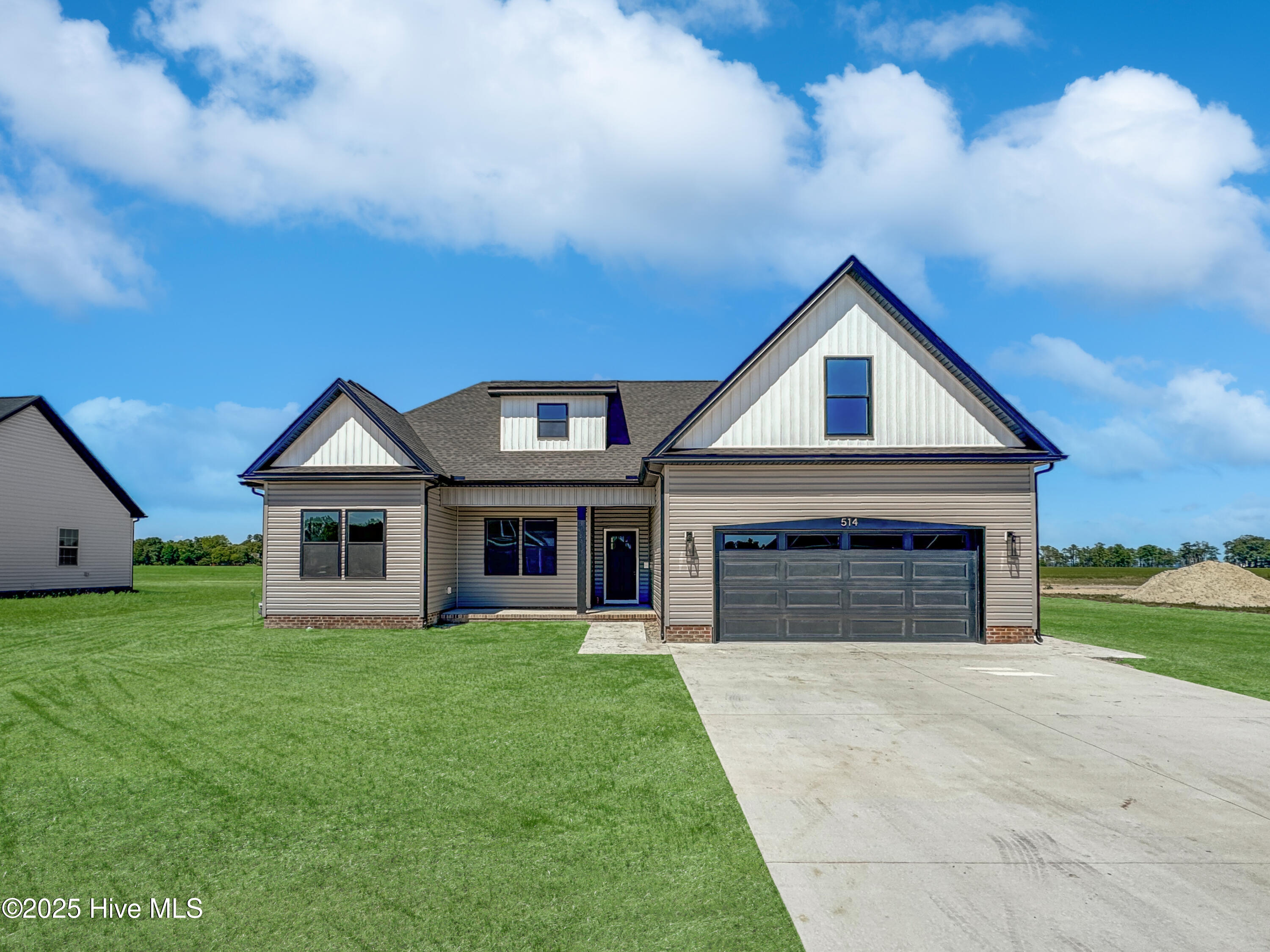 2111 Staysail Drive — photo