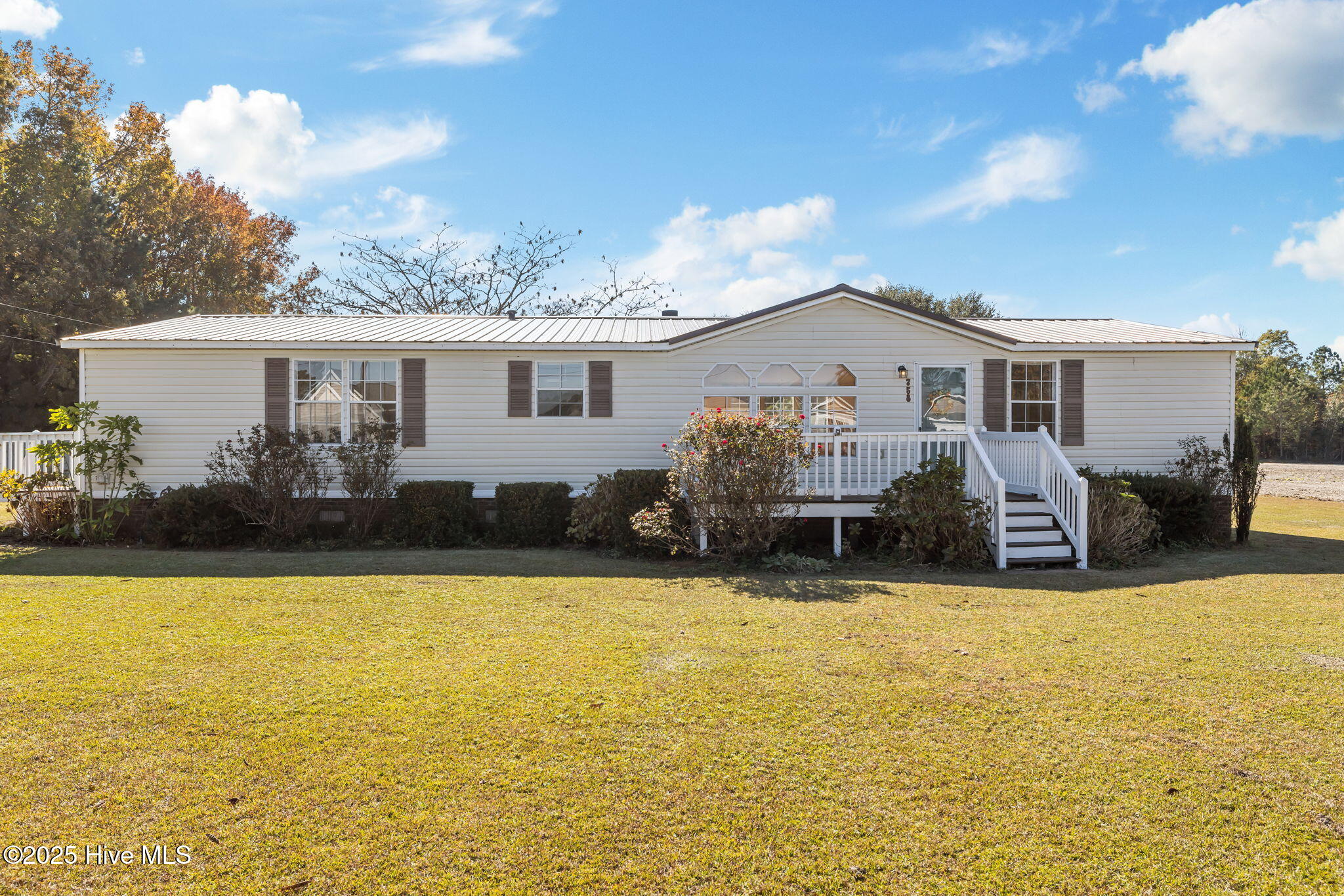 758 Wetherington Landing Road — photo