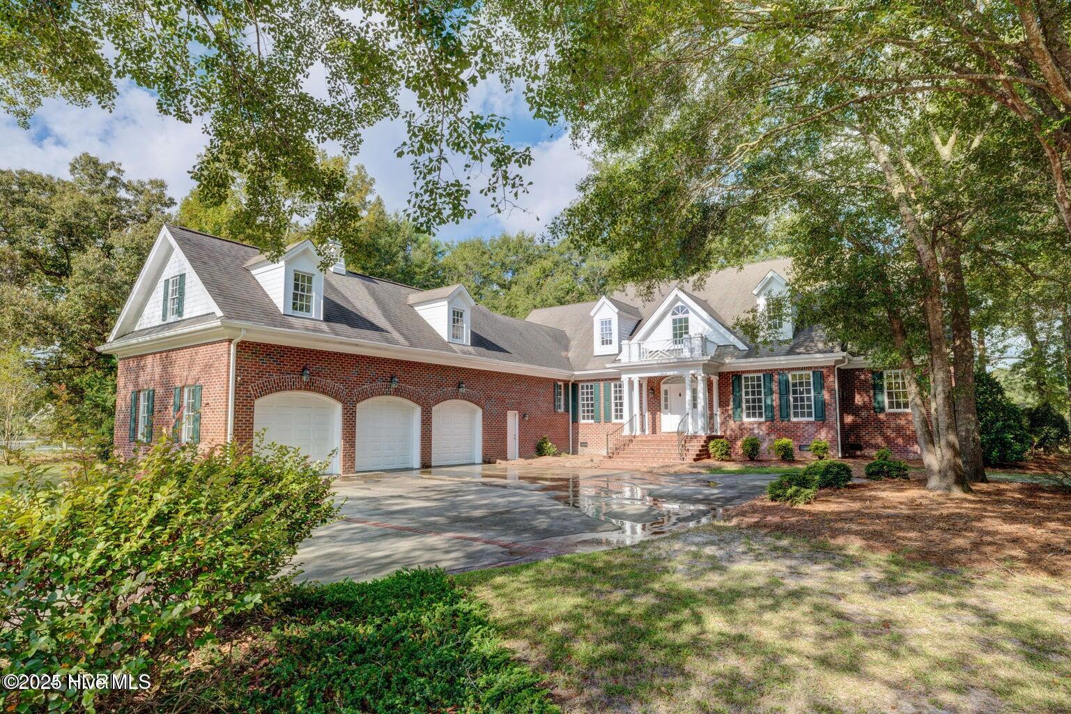 140 River Woods Drive — photo