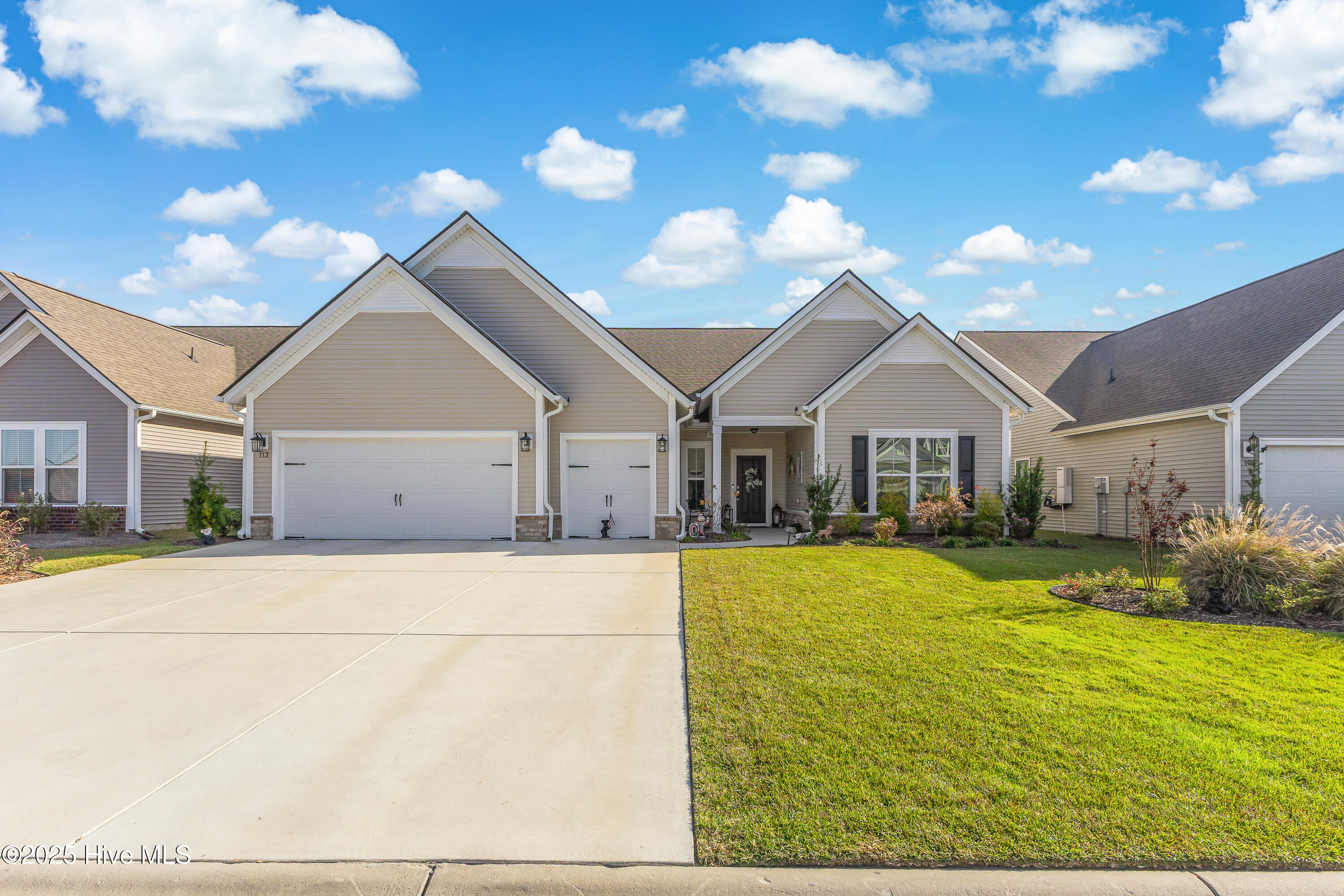 113 Eagle Claw Drive — photo