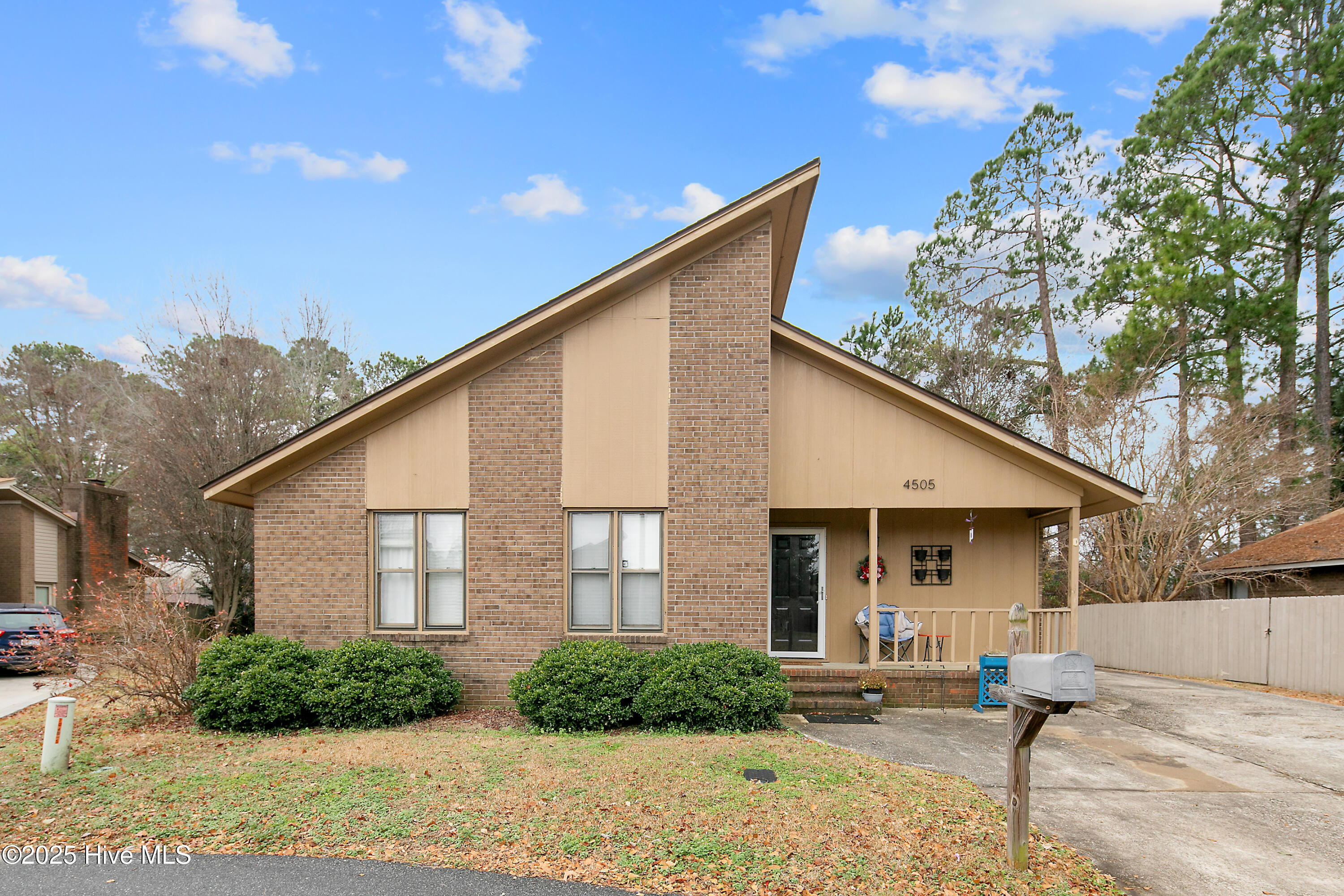 4505 Keg Court — photo