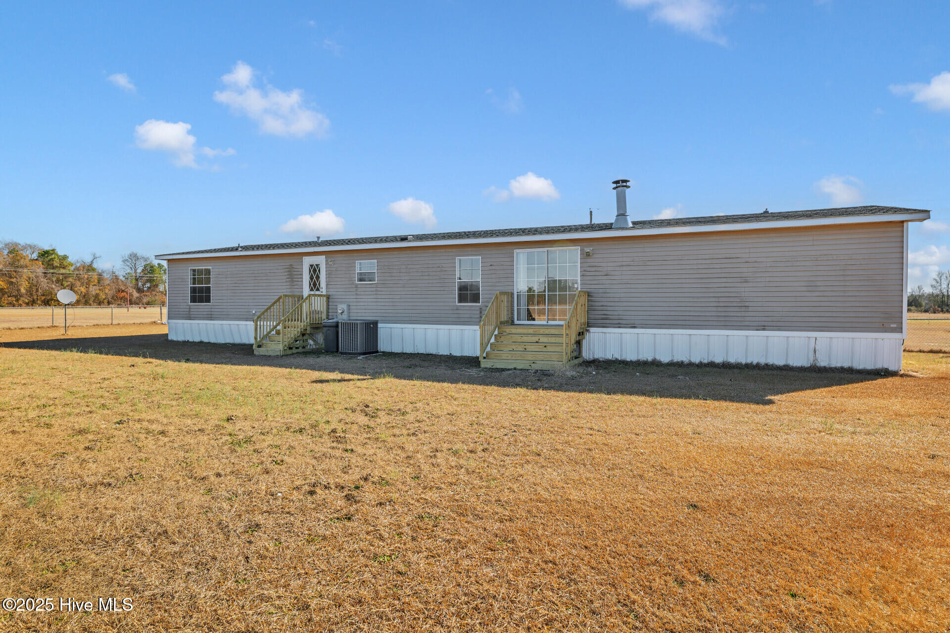 130 Moccasin Trail — photo
