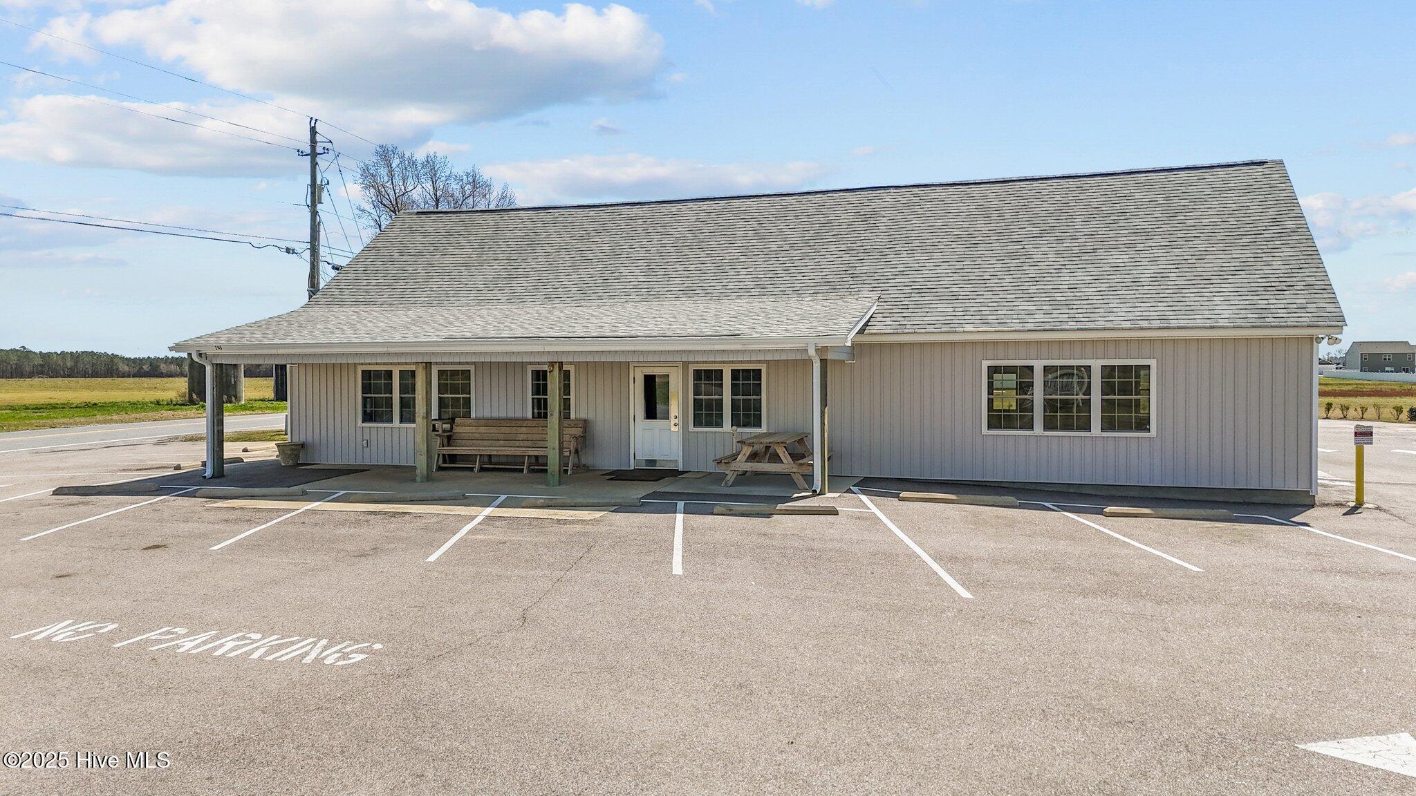 2146 Nc 102 E — photo