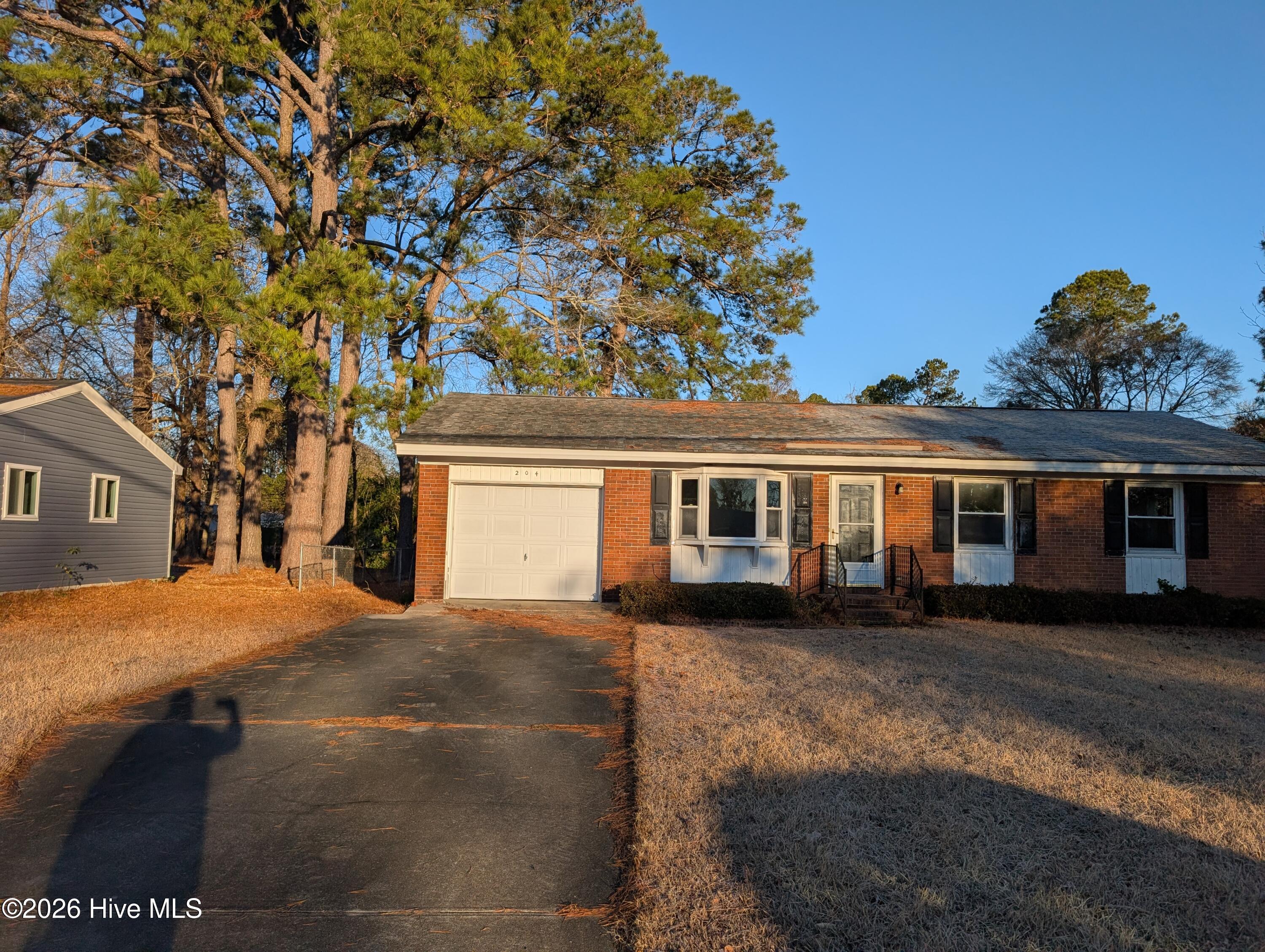 204 Shamrock Drive — photo