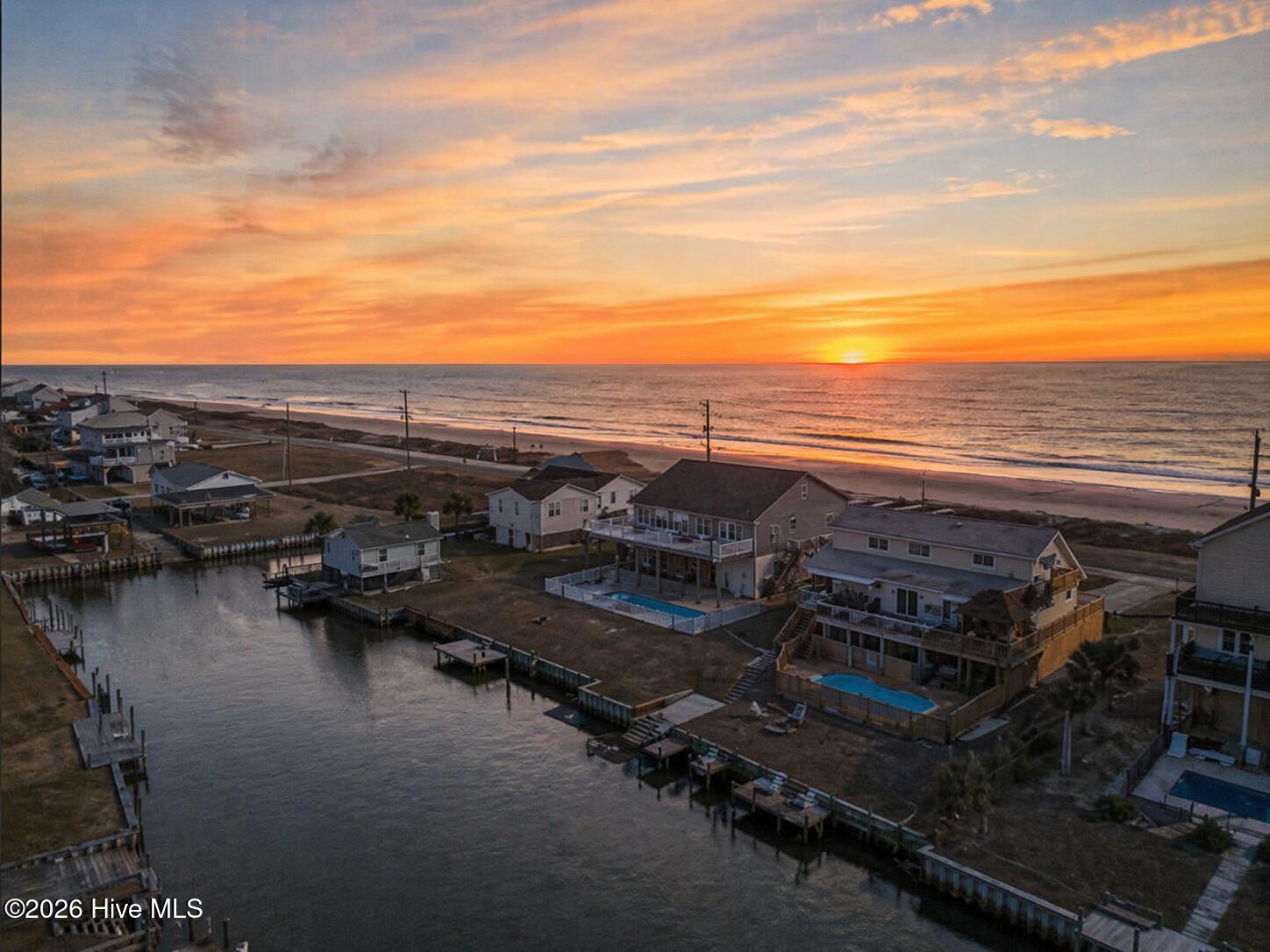 1601 New River Inlet Road — photo