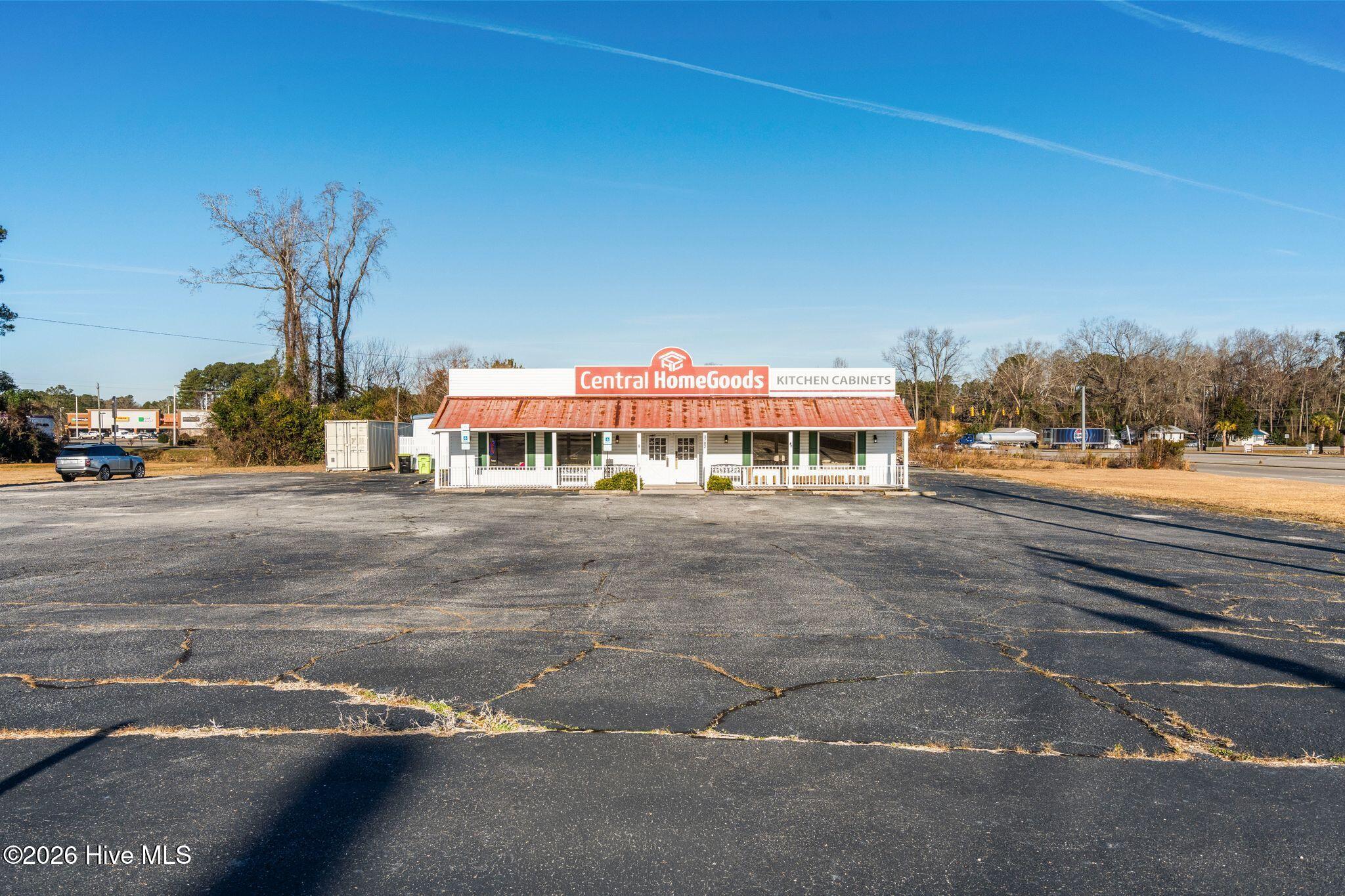 1702 S Madison Street — photo