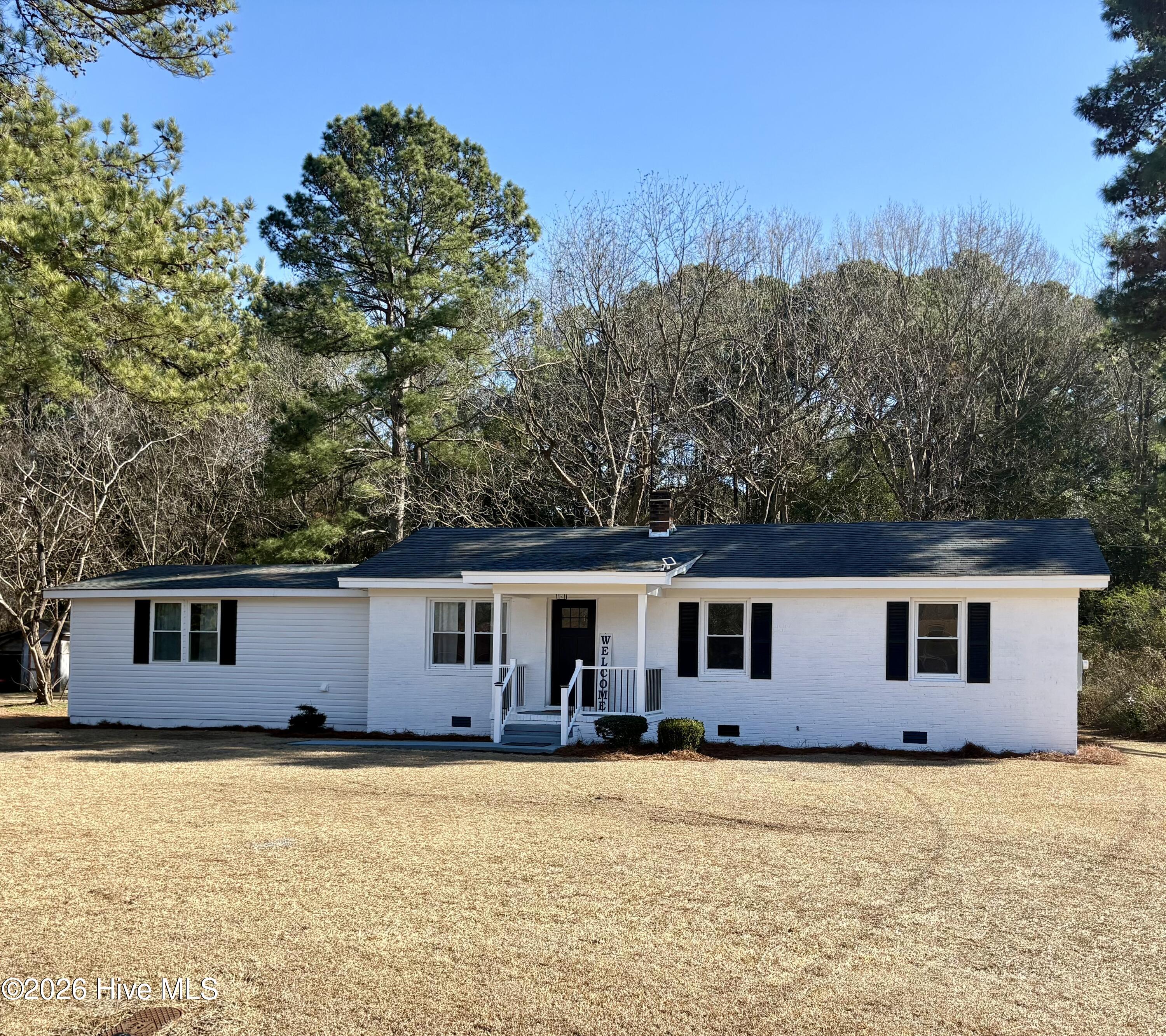 1508 Airport Road NE — photo