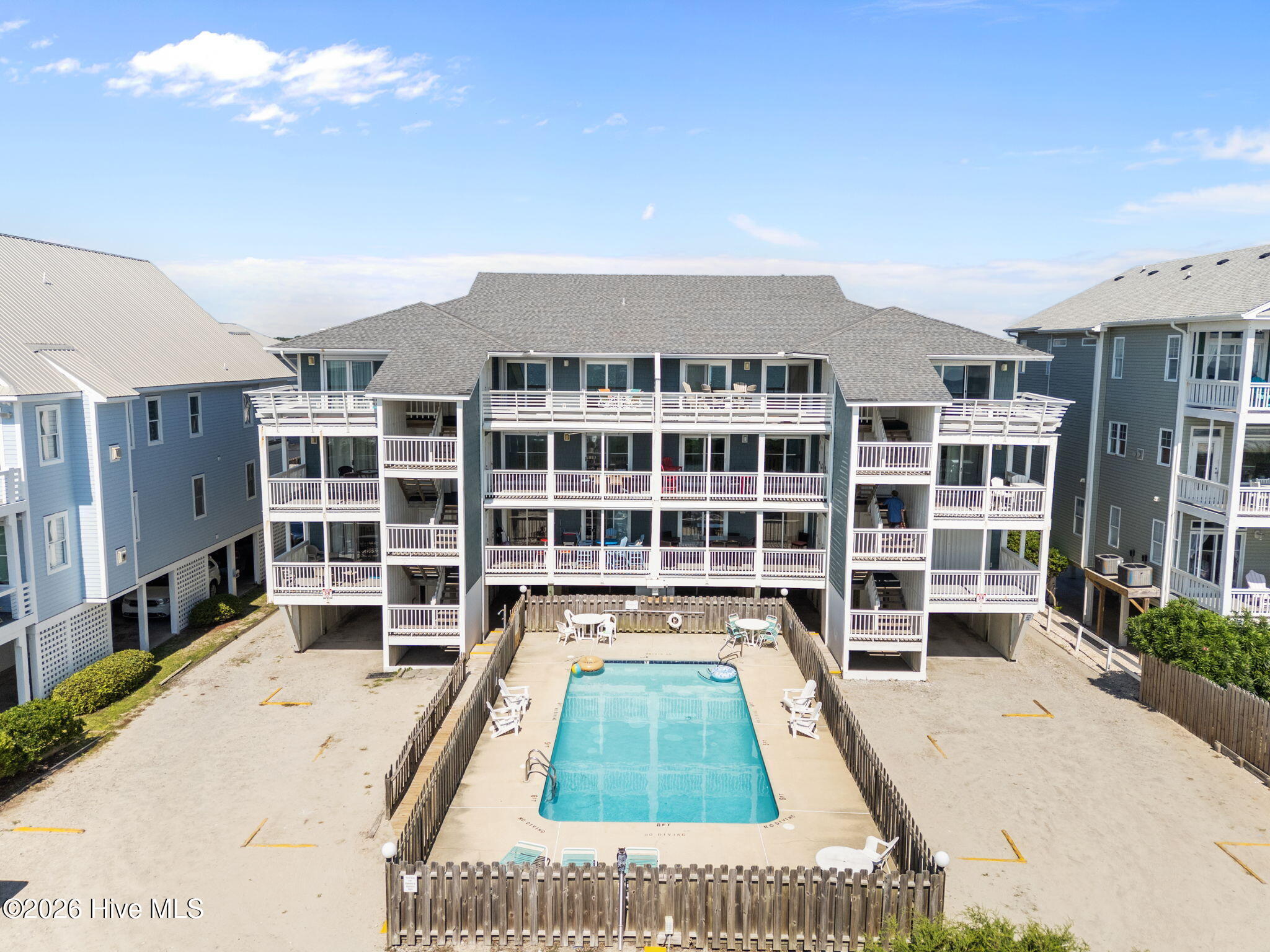 1308 Carolina Beach Avenue N Apt 3C — photo