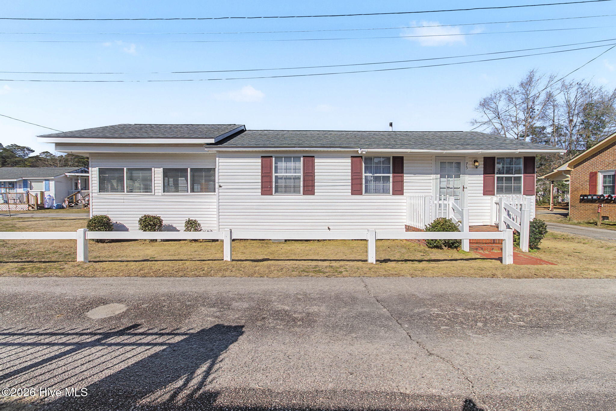 75 Clarkland Village Street — photo